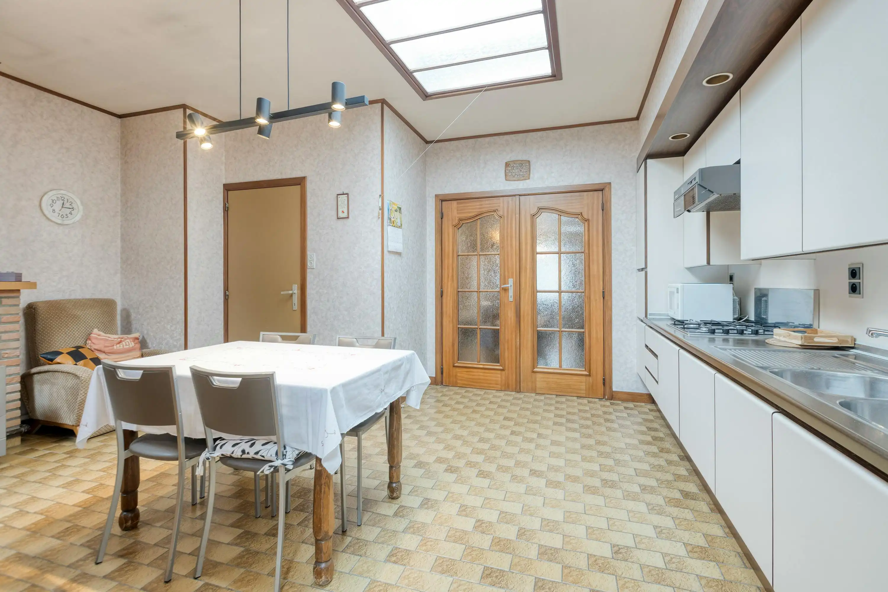 Charmante stadswoning met drie slaapkamers te Hasselt foto 4