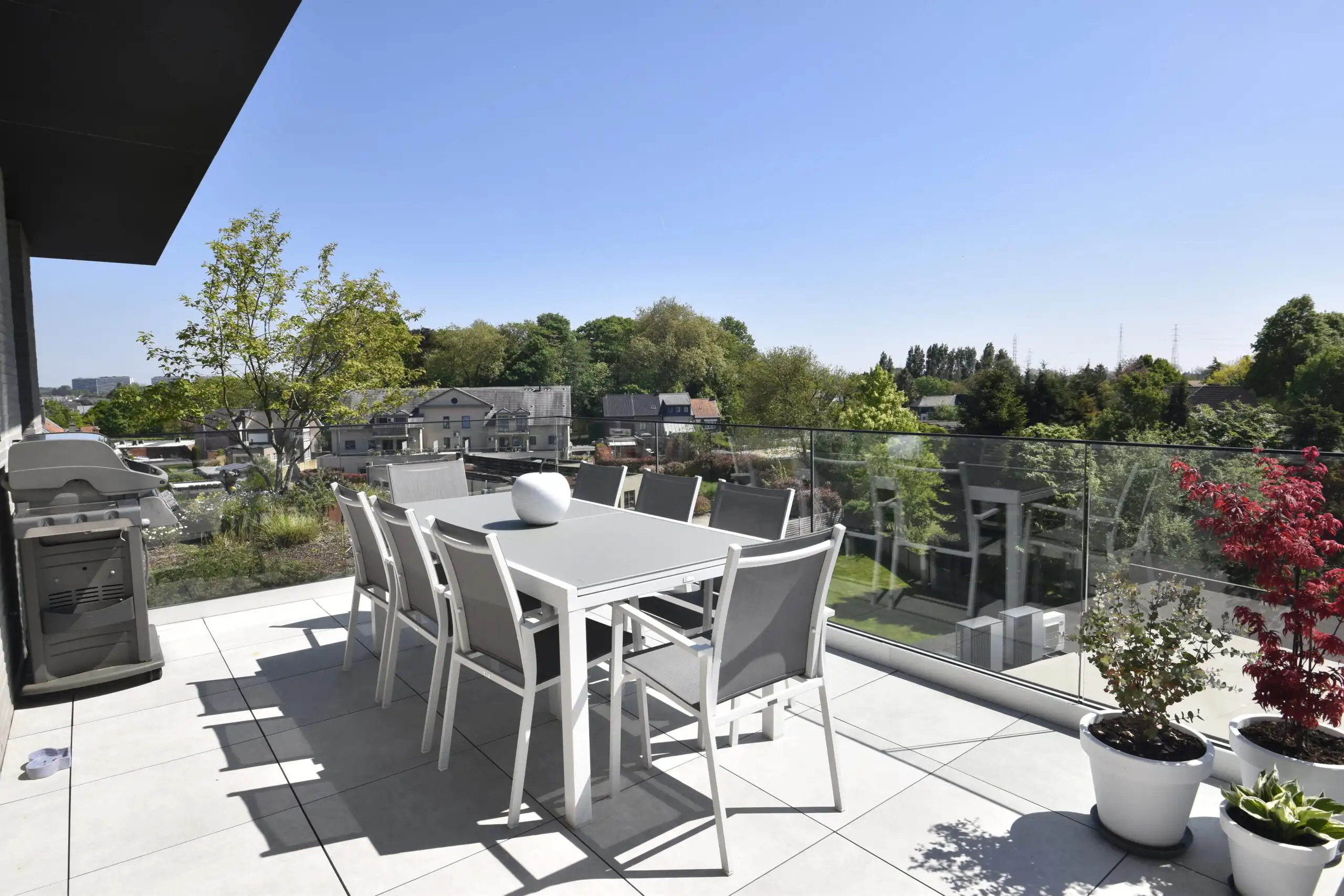 Modern penthouse met schitterend uitzicht en topafwerking – incl. autostaanplaats en berging foto 16