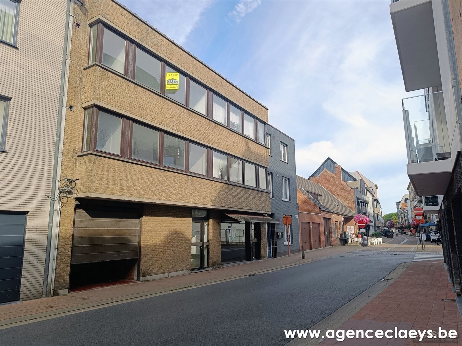 Appartement foto {{pictureIndex}}