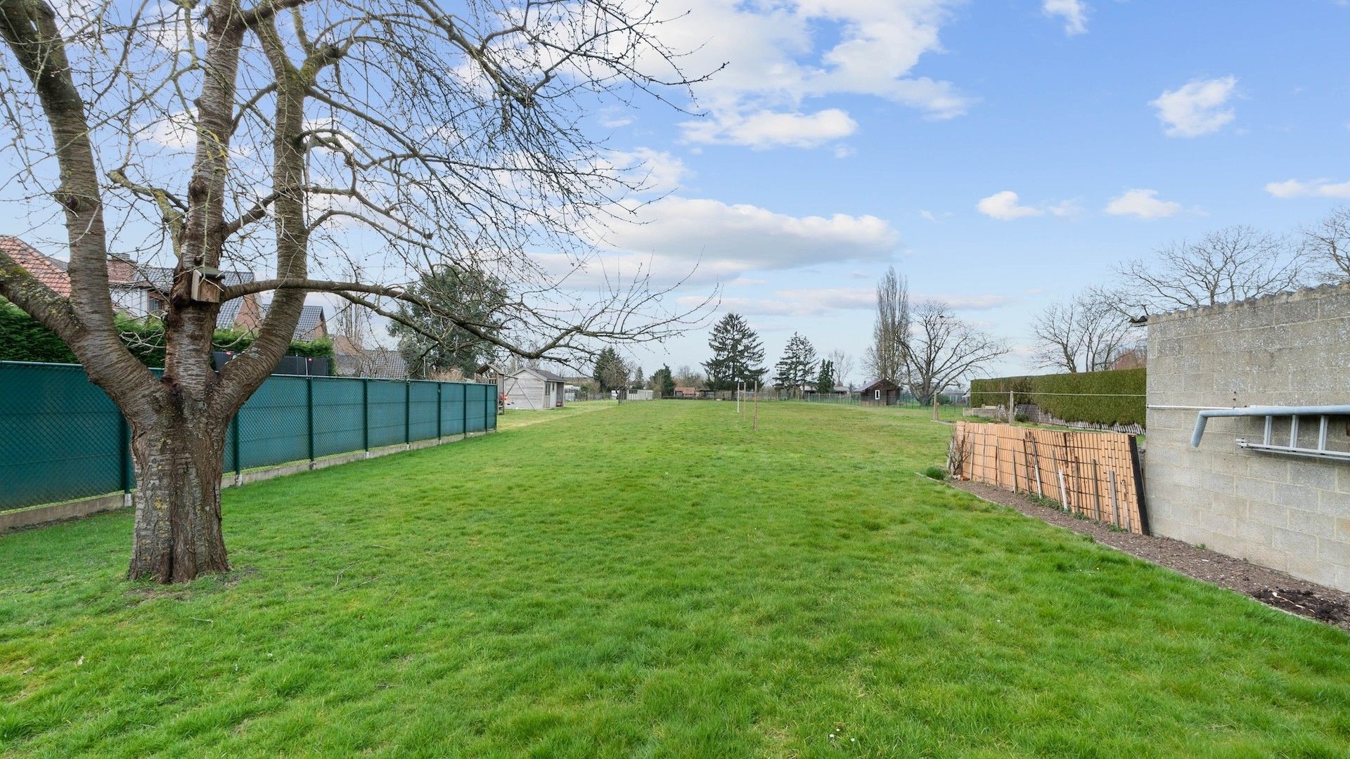 Te renoveren half-open woning met 3 slpks op een perceel van 20a 75ca vlakbij de Nederlandse grens foto 24