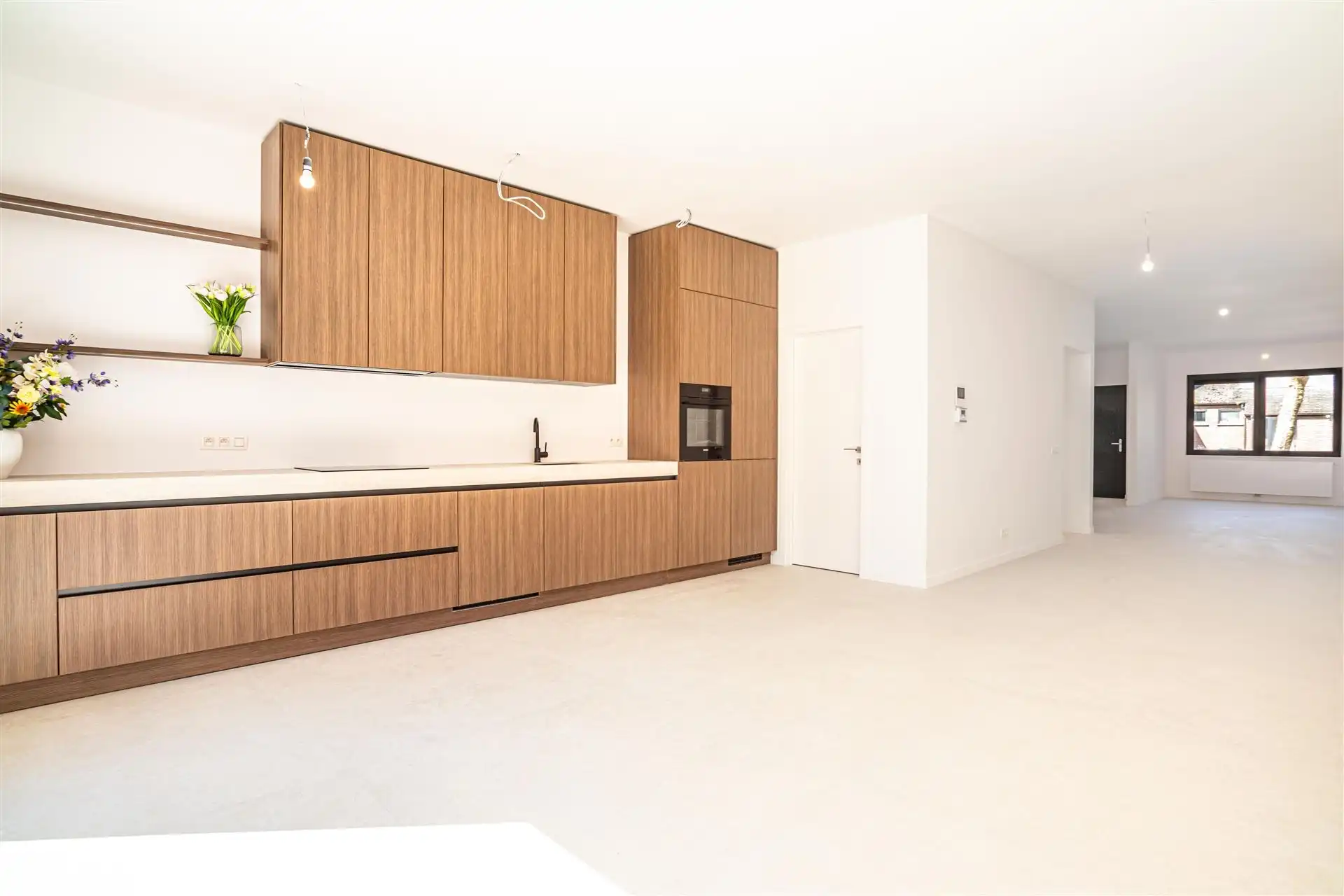 Stijlvol gerenoveerde woning met ZO-tuin in Hove foto 5