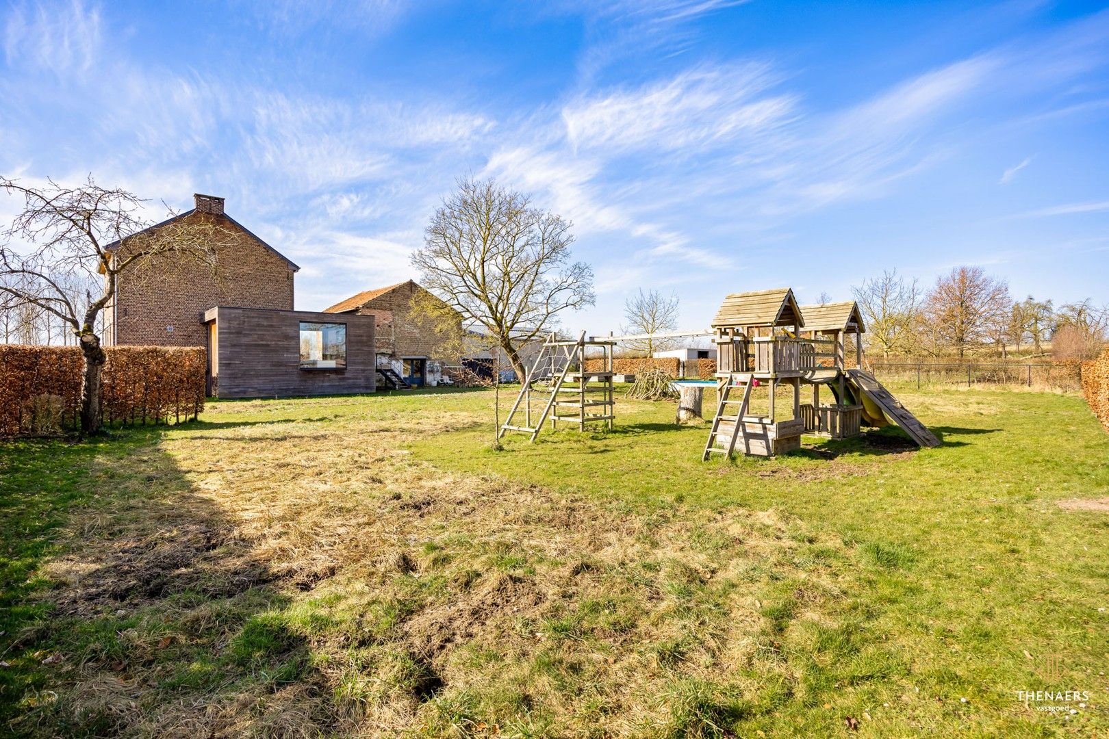 Prachtige, volledig gerenoveerde landelijke woning met ruime tuin in Gingelom (Jeuk). foto 38