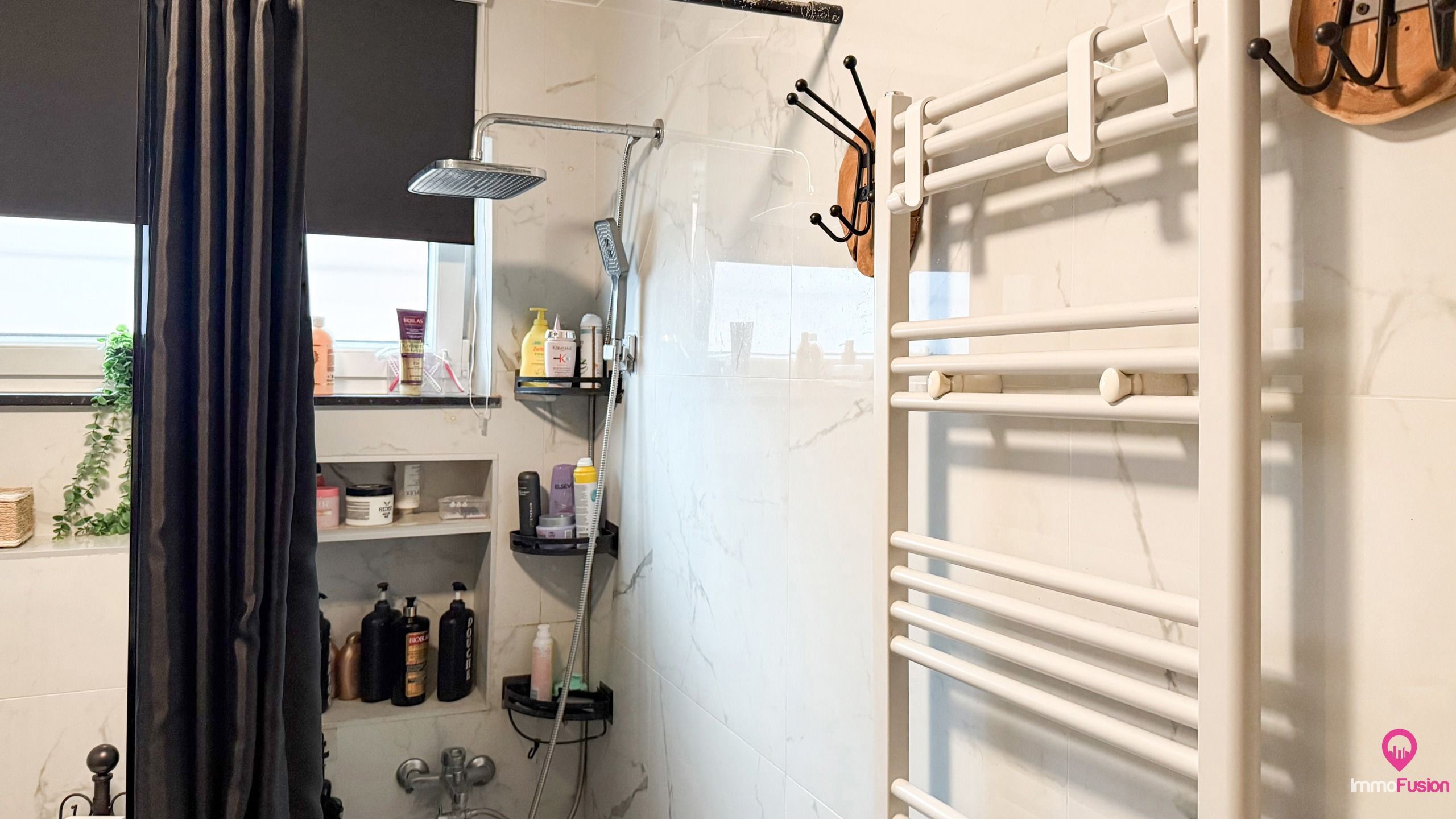 Instapklare open bebouwing met 3 slpks op perceel van 4,5are foto 25