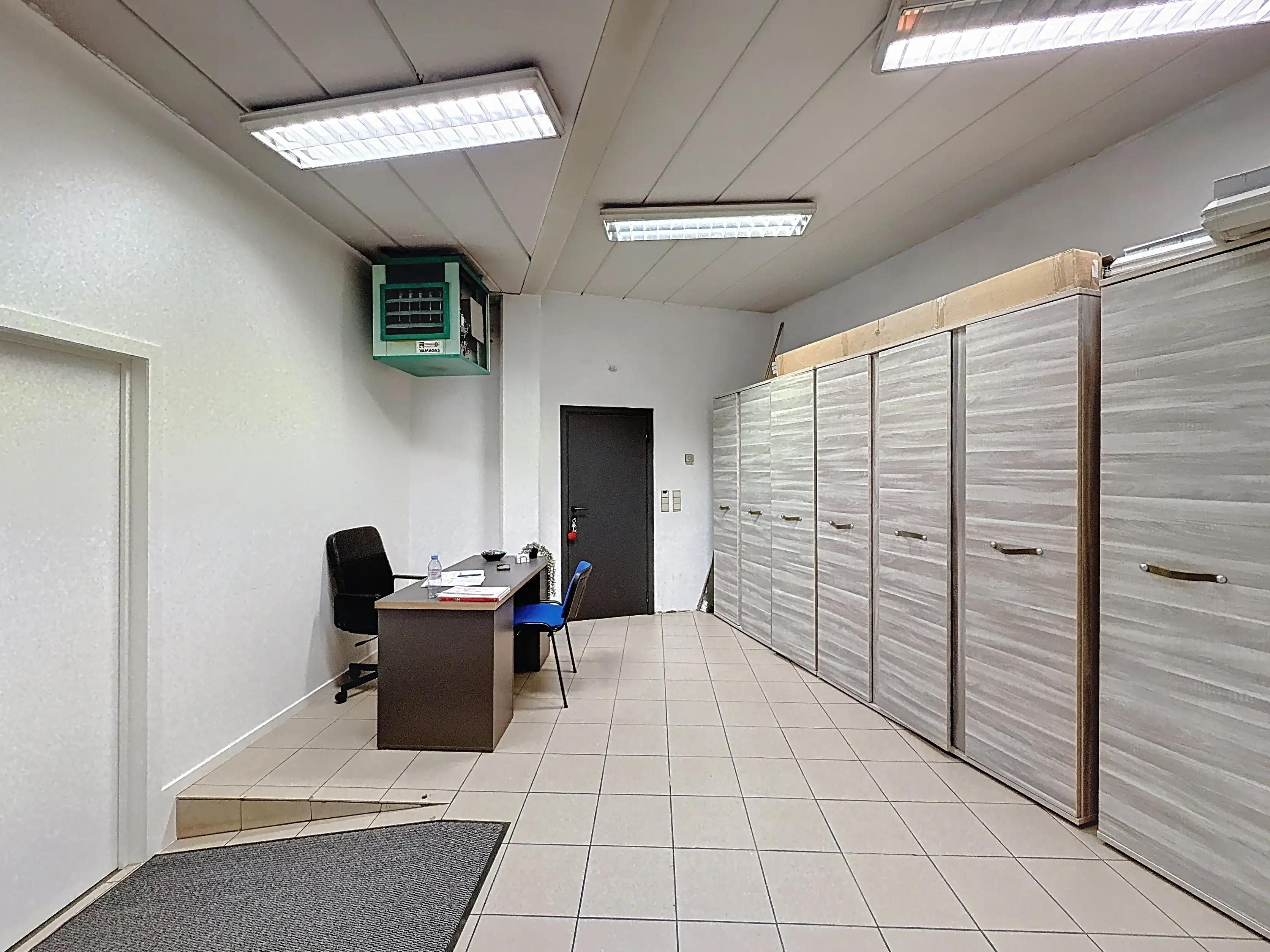 Commercieel gelijkvloers op toplocatie Denderleeuw foto 4