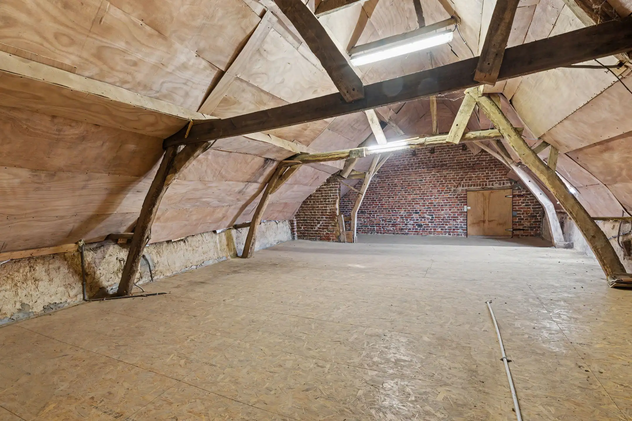 hoeve met loods en bijgebouw op +/-79a foto 19