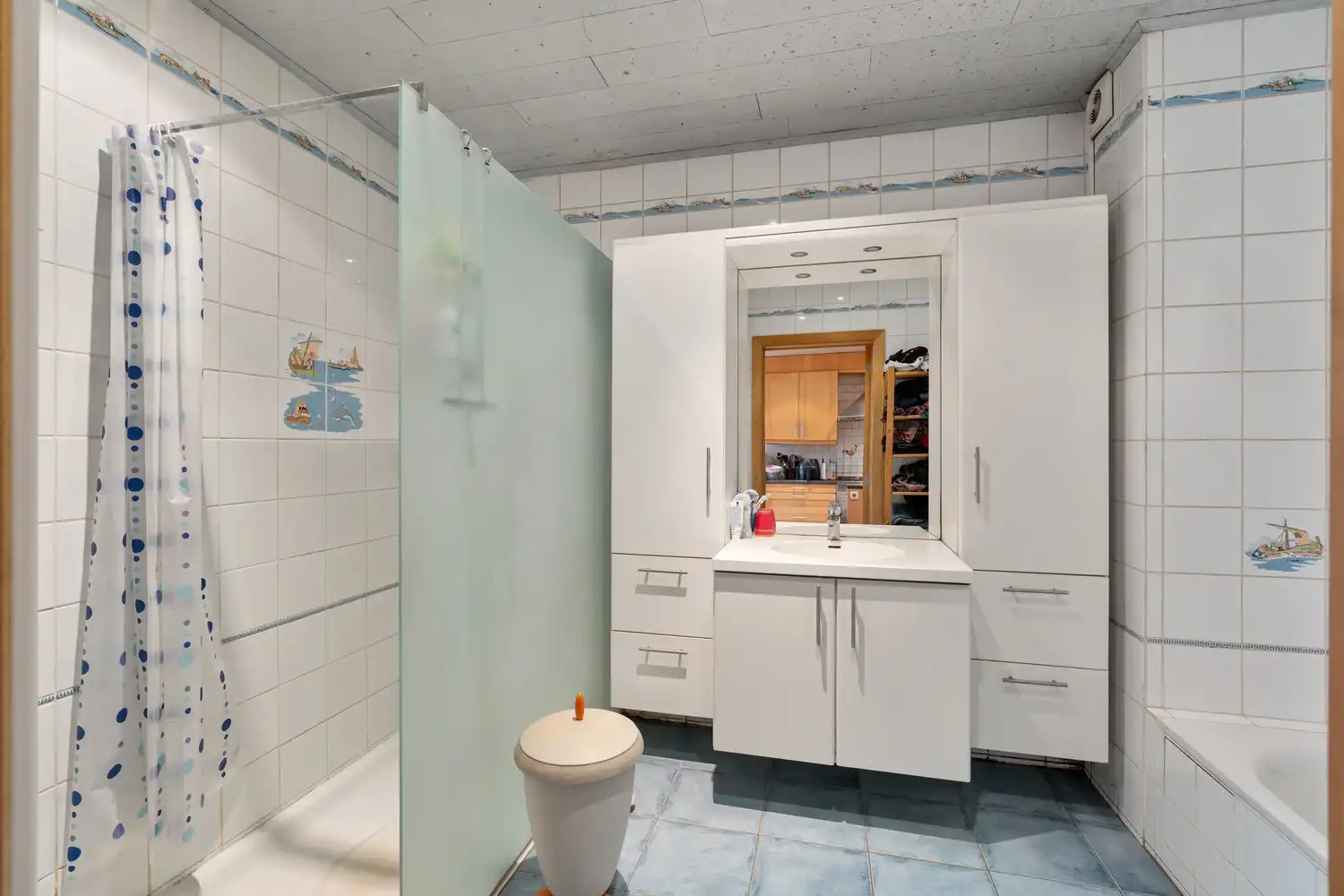 Gezinswoning met drie kamers foto 10