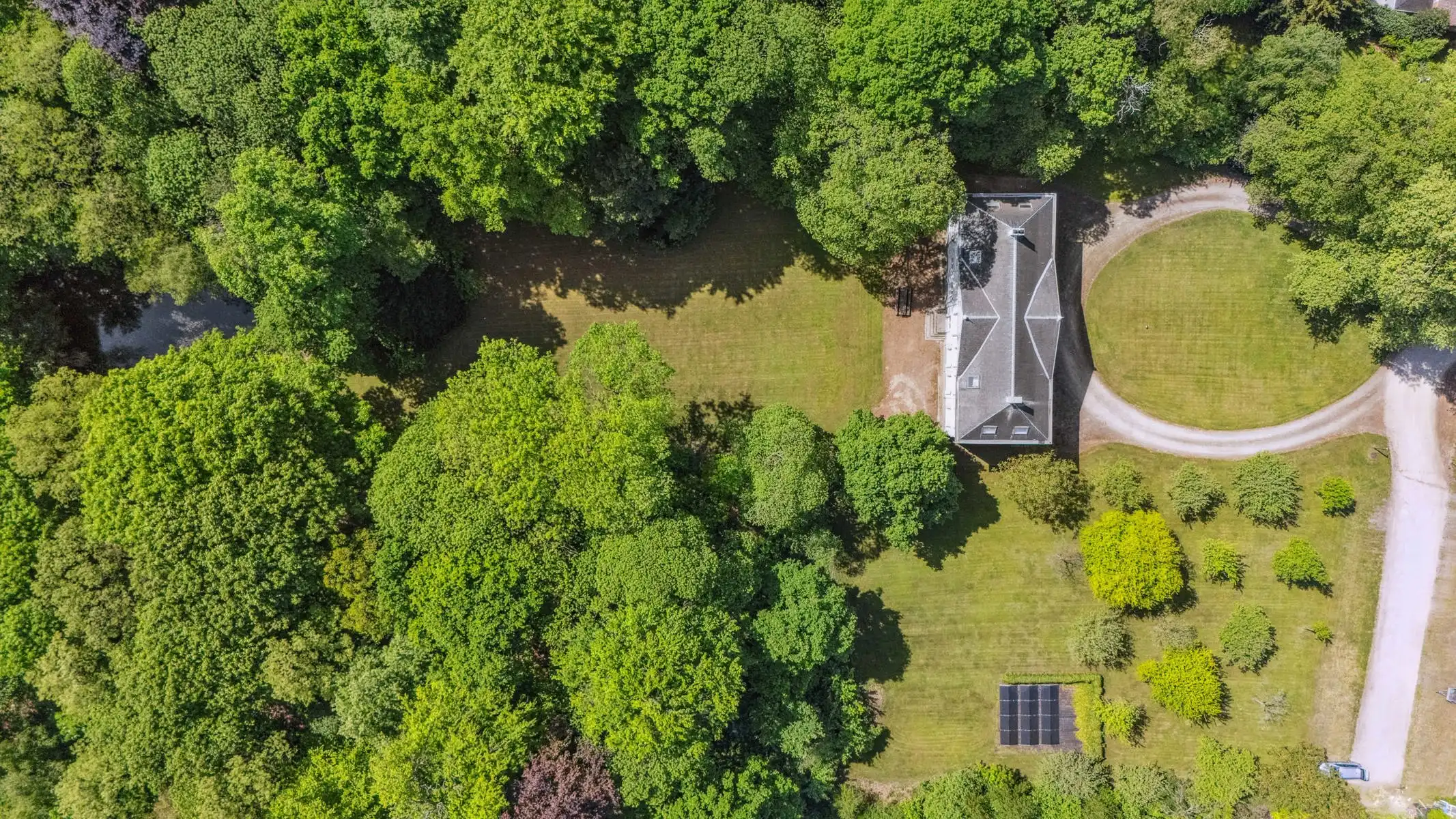 Prachtig kasteel in parktuin te SINT-KATELIJNE-WAVER foto 24