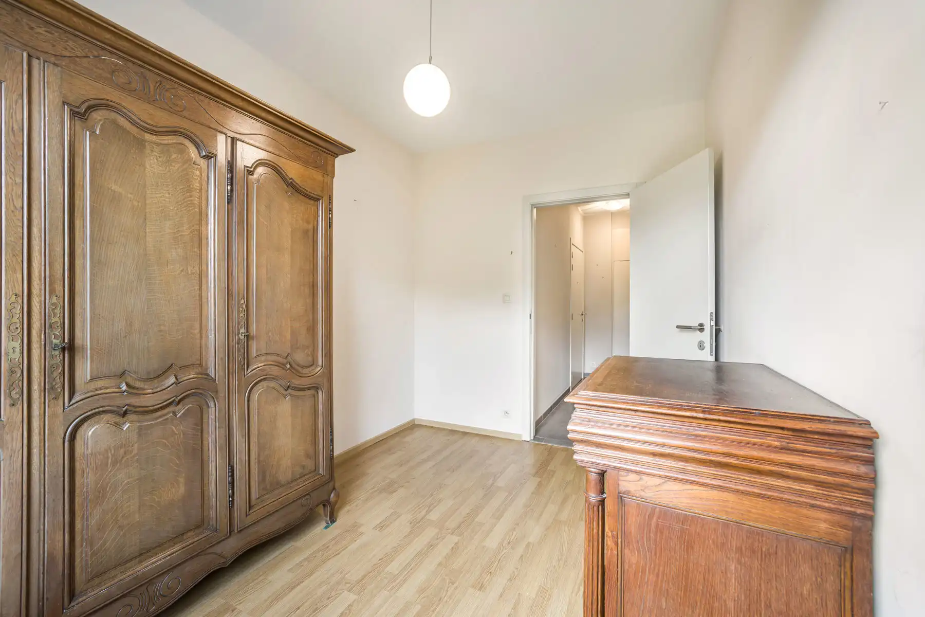 Zeer gunstig gelegen appartement met 2 slaapkamers + garage foto 18