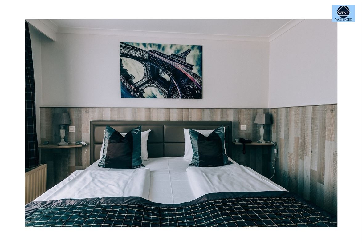 ZEER GOED GELEGEN, GOED DRAAIENDE HORECAZAAK TE VOORDE foto 15