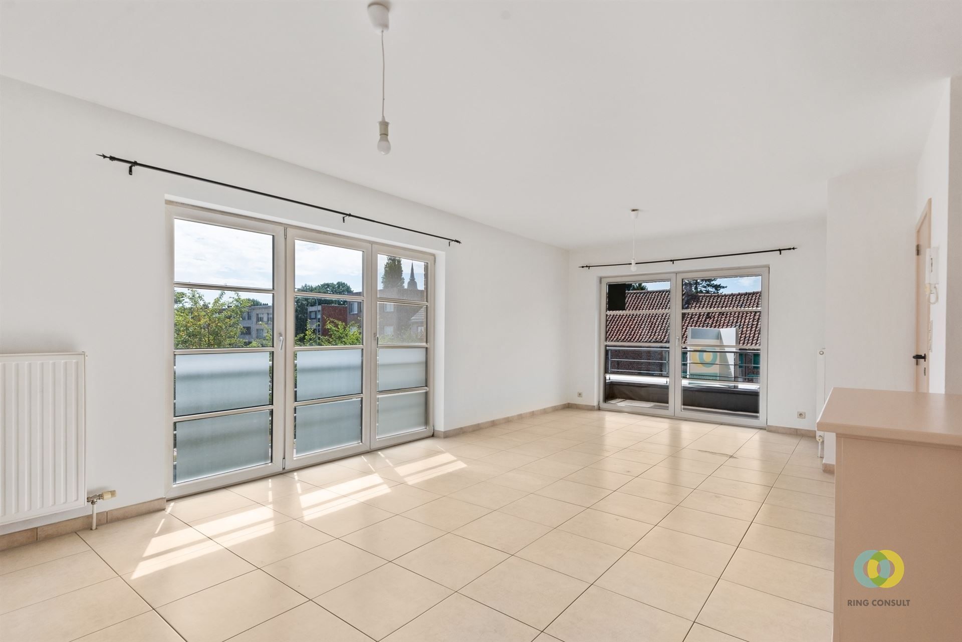 appartement met twee slaapkamers en garage foto 4