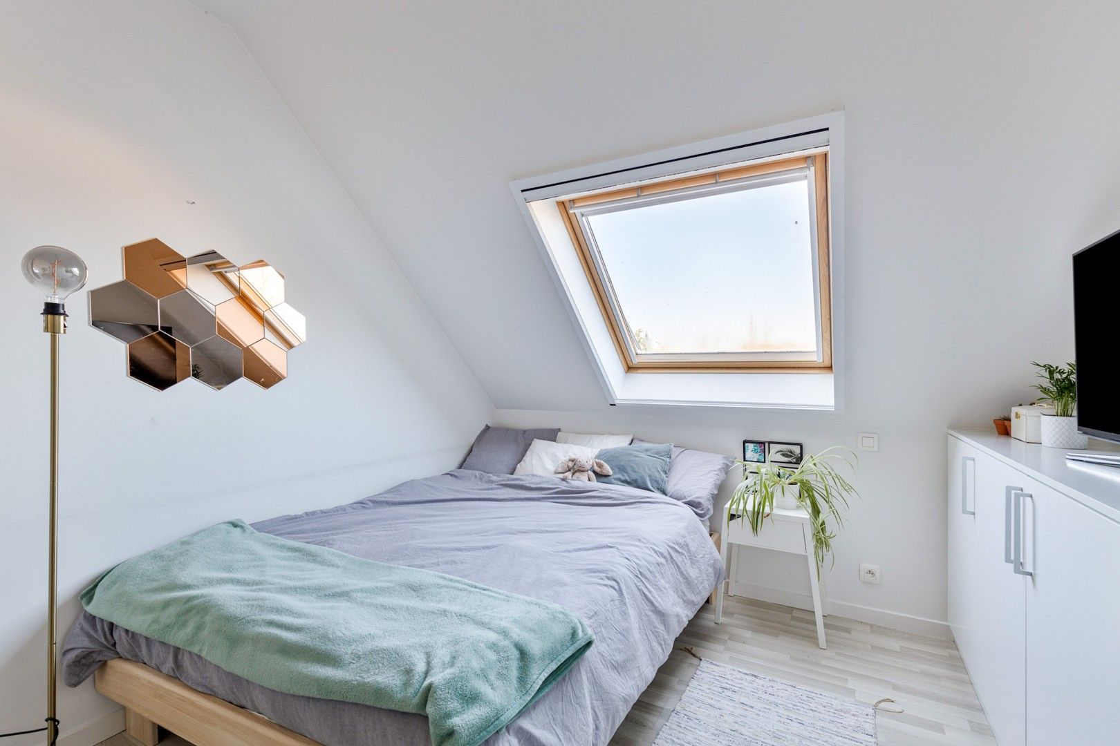 Energiezuinige, hoogwaardig afgewerkte landelijke woning in een rustige omgeving foto 13