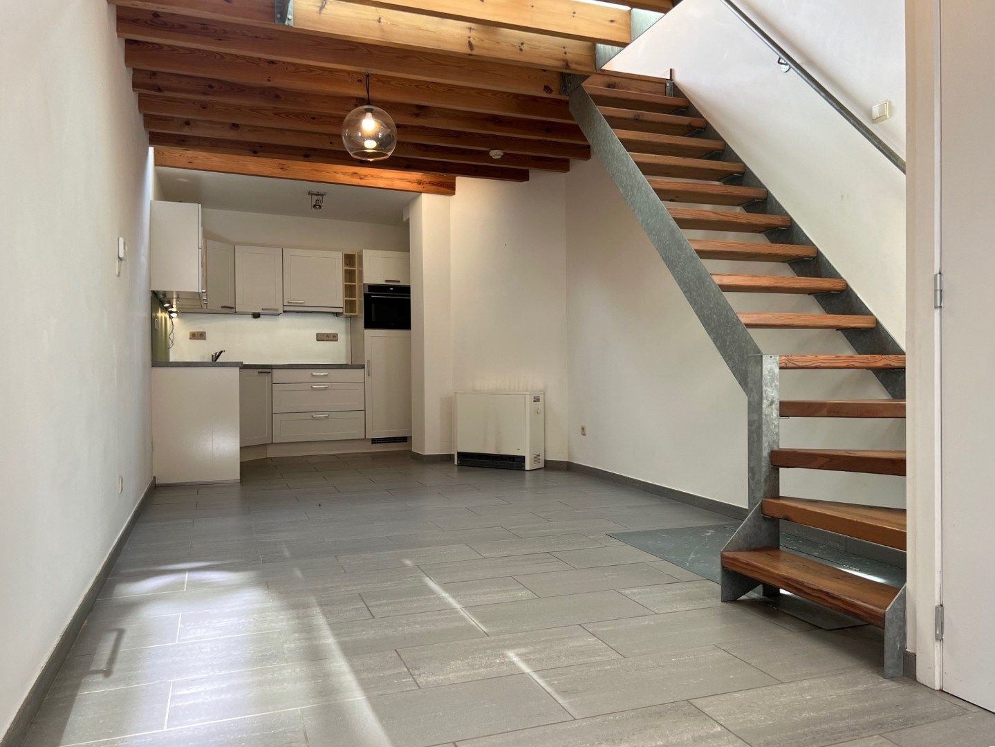 STADSWONING te koop in het centrum van Diest, 1 slaapkamer, terras foto 3