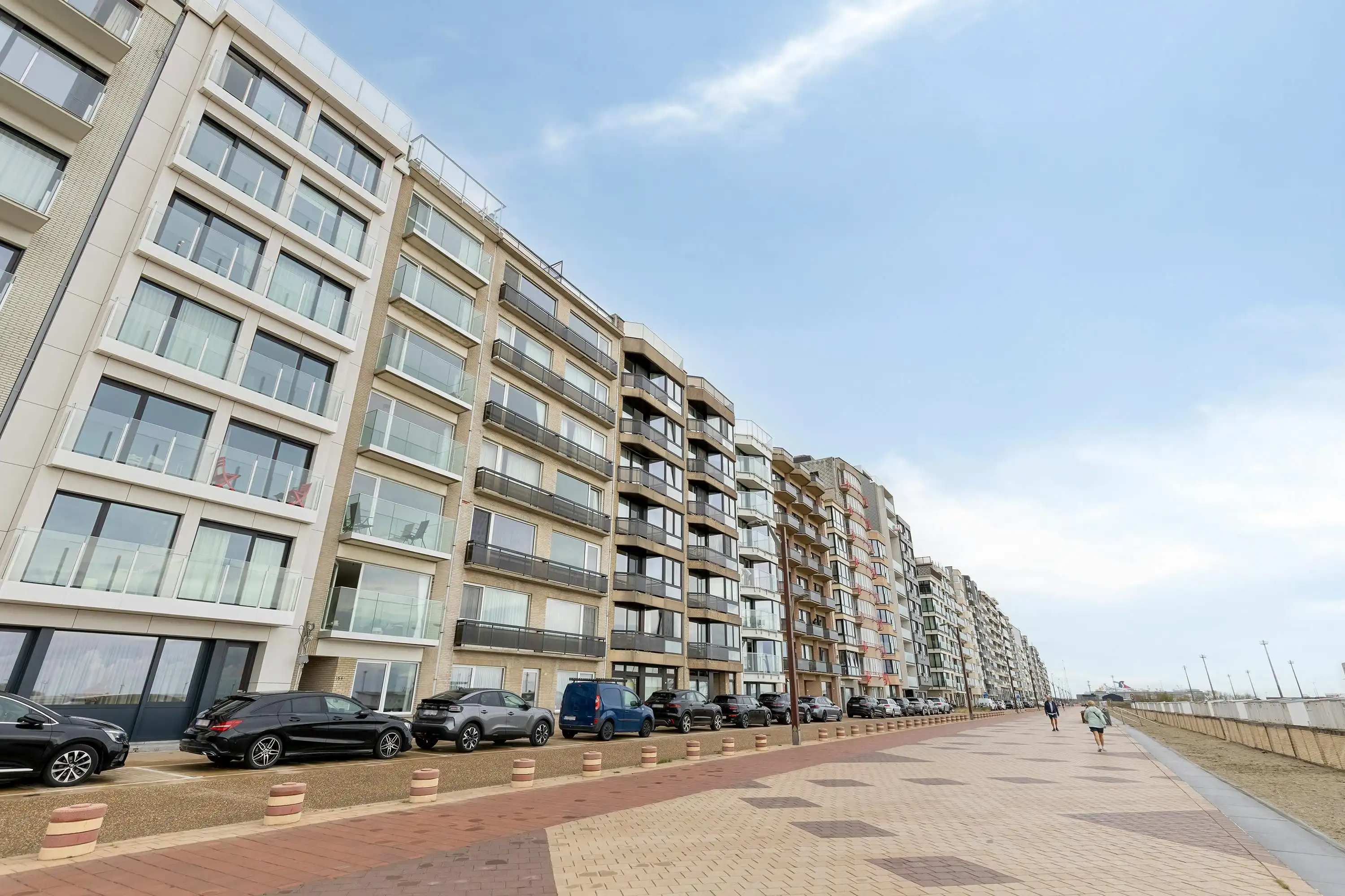 Appartement met zeezicht te koop op de Zeedijk van Heist foto 11