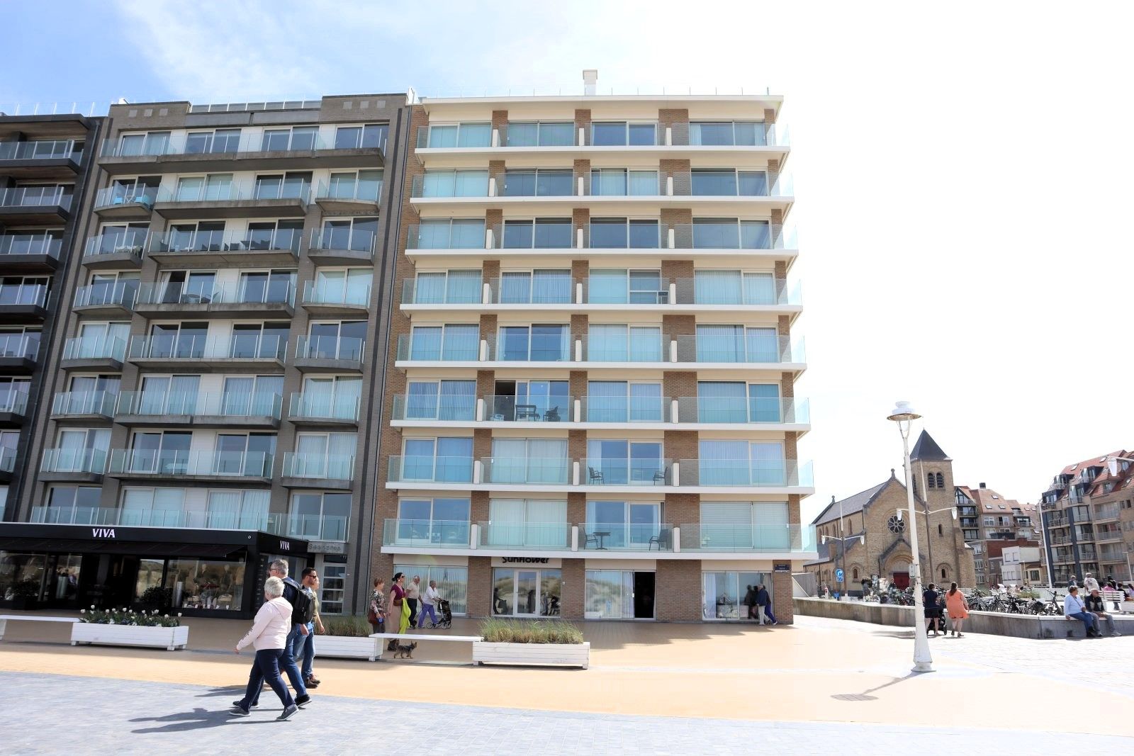 Appartement met frontaal zeezicht te Nieuwpoort foto 2