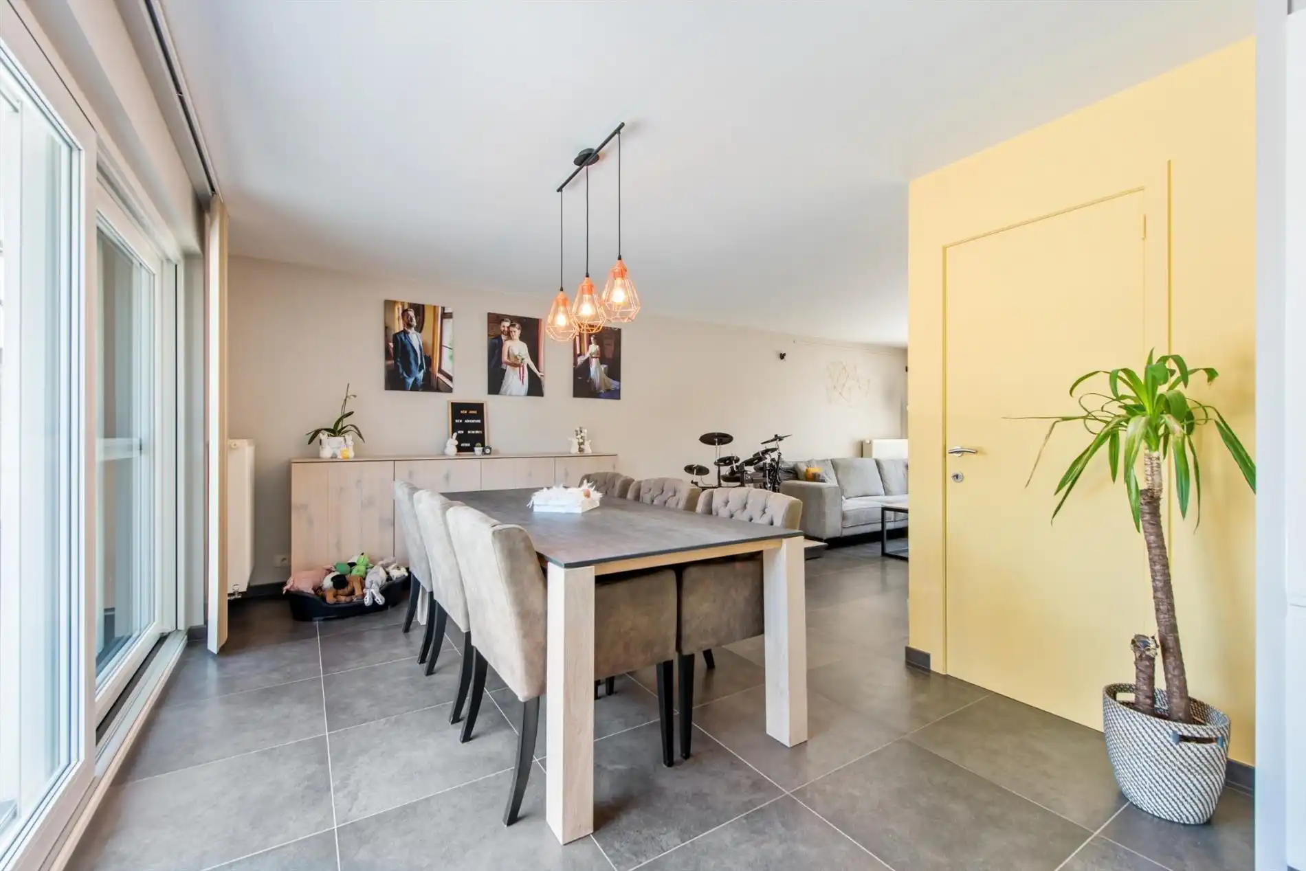 Rustig gelegen, verrassend ruime woning met 3 slaapkamers foto 7