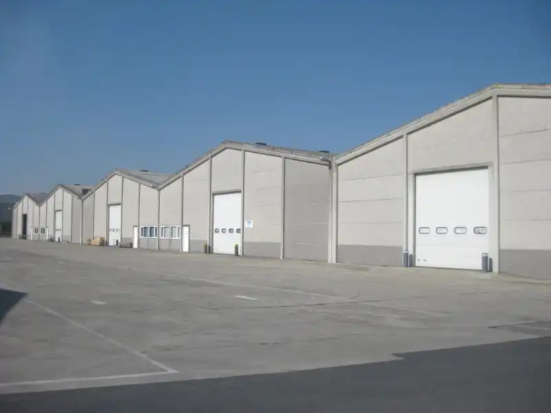 industriegebouw foto {{pictureIndex}}