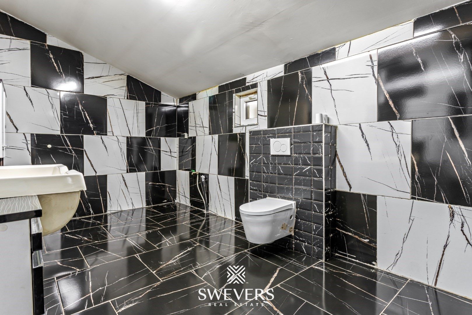 Instapklare, recent gerenoveerde gezinswoning in Beverlo foto 15