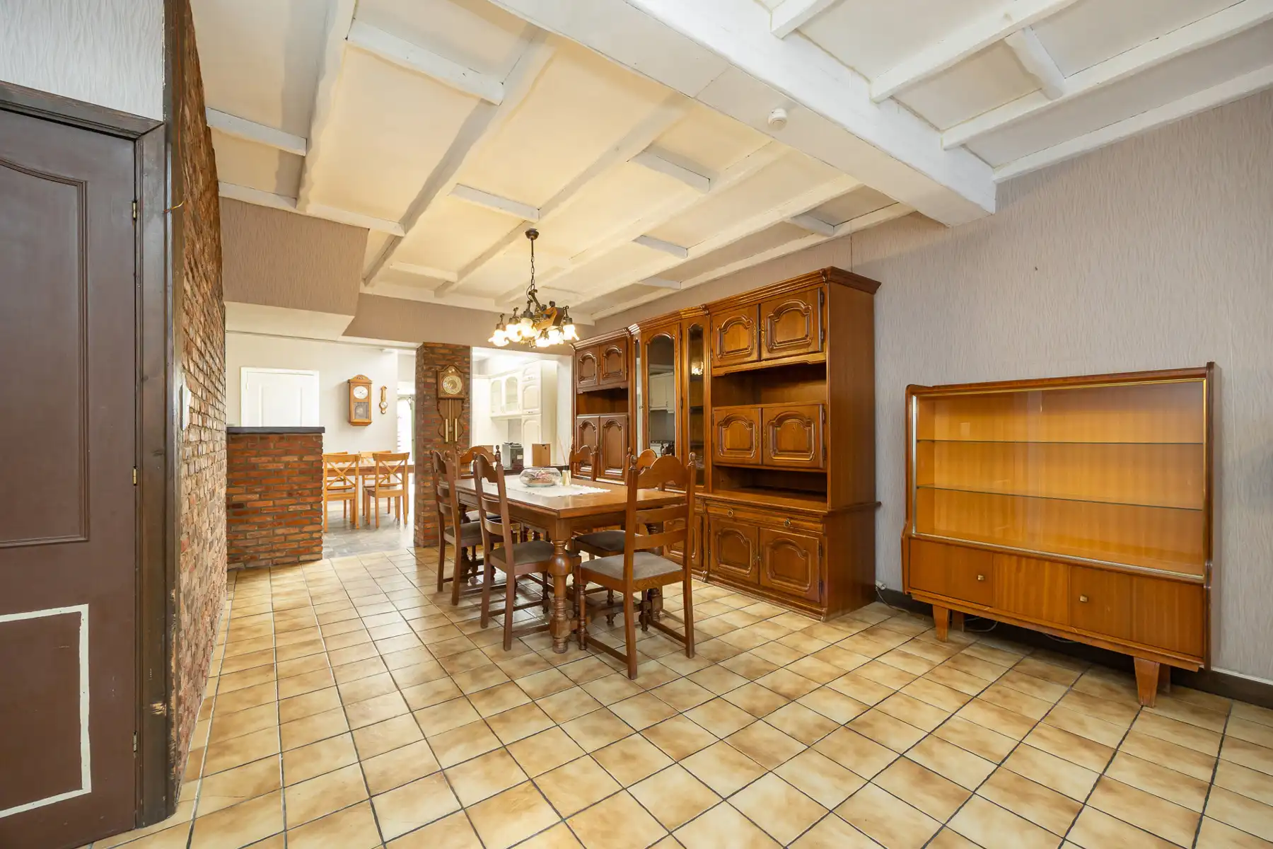 Woning met drie slaapkamers en aangename tuin in Boom foto 6