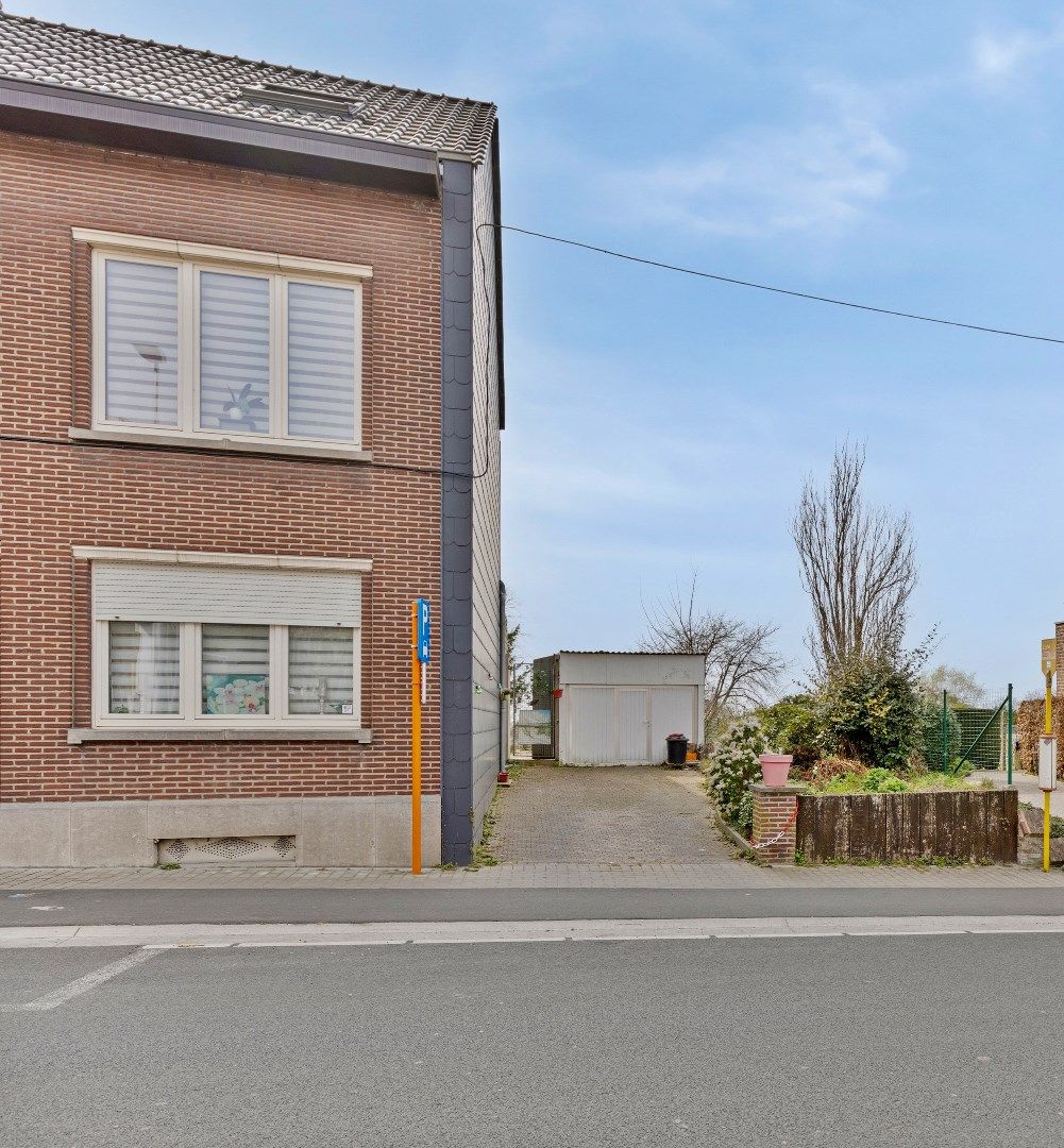 Bouwgrond (3a 89ca) voor gesloten bebouwing foto 4
