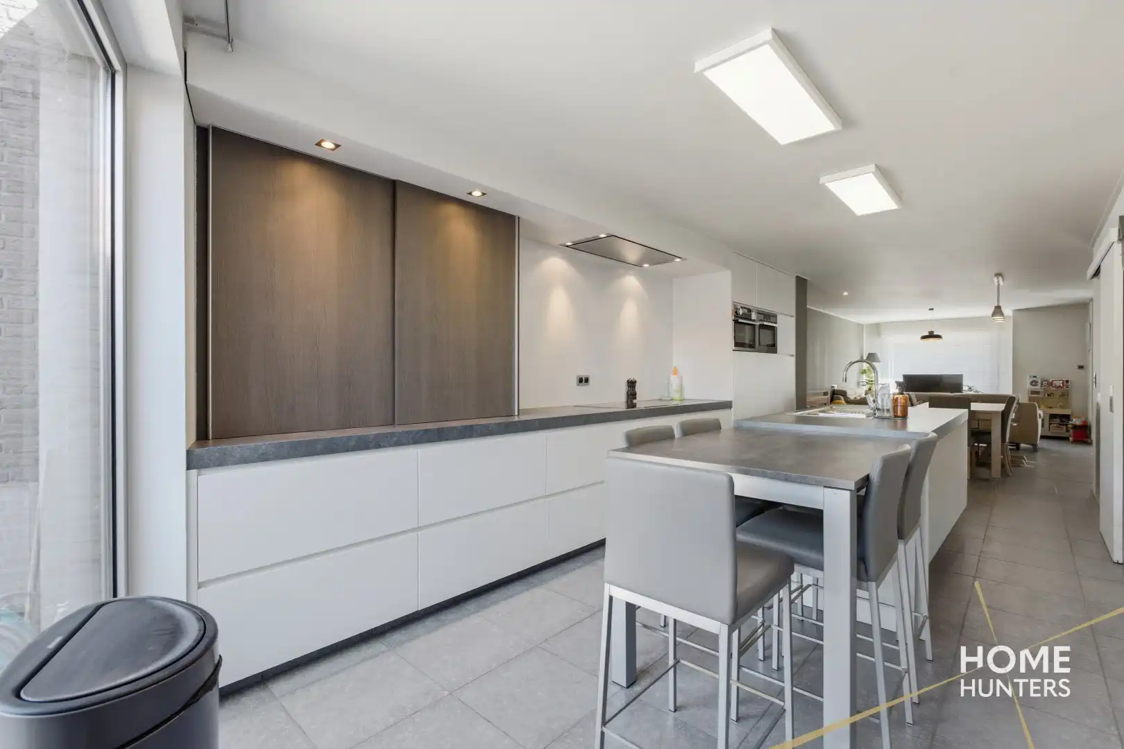 Ruime gezinswoning met 3 slaapkamers en garage in Hollebeke! foto 8