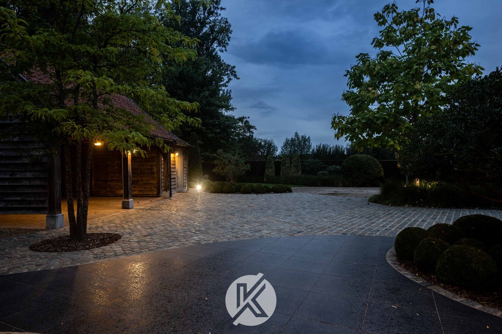 Vierkantshoeve op landelijke locatie foto 7