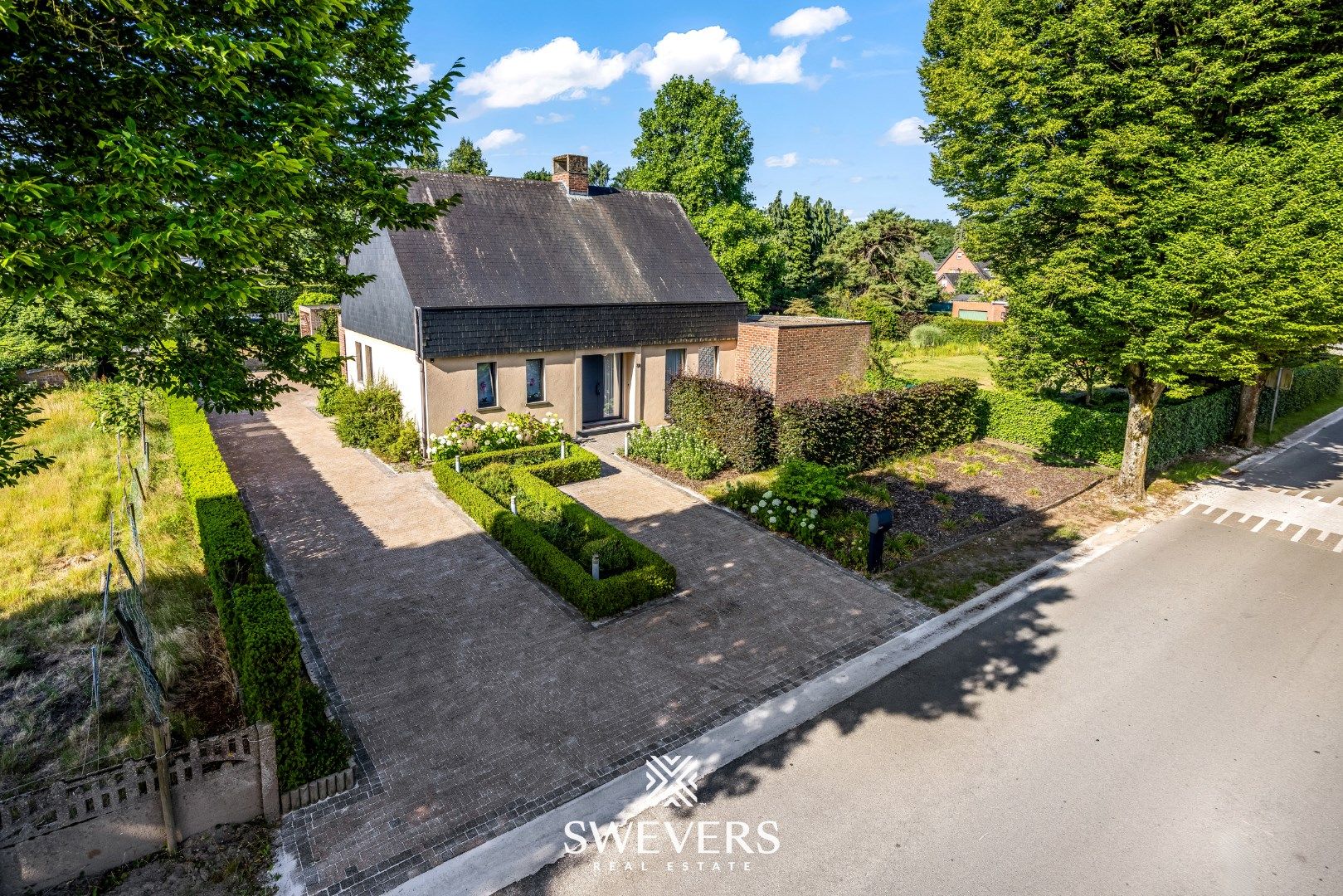 ()=>{if(producerUpdateValueVersion(node),producerAccessed(node),node.value===ERRORED)throw node.error;return node.value} Maastrichtsestraat 38 - - 3530 Houthalen-Helchteren