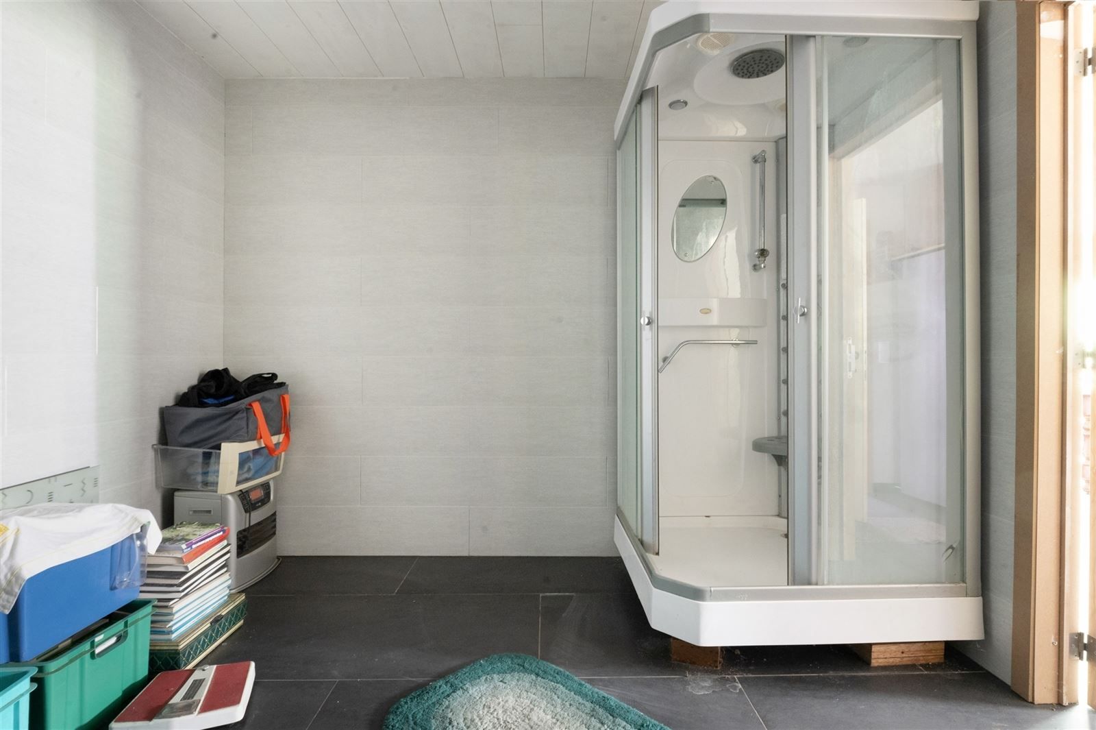 deels gerenoveerde woning met tuin op 12are34 foto 14