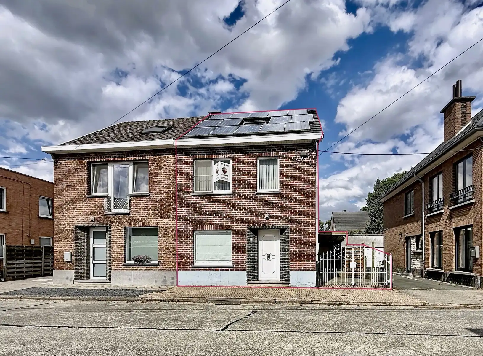 Instapklare HOB met 3 SLPK, Tuin én garage! foto {{pictureIndex}}