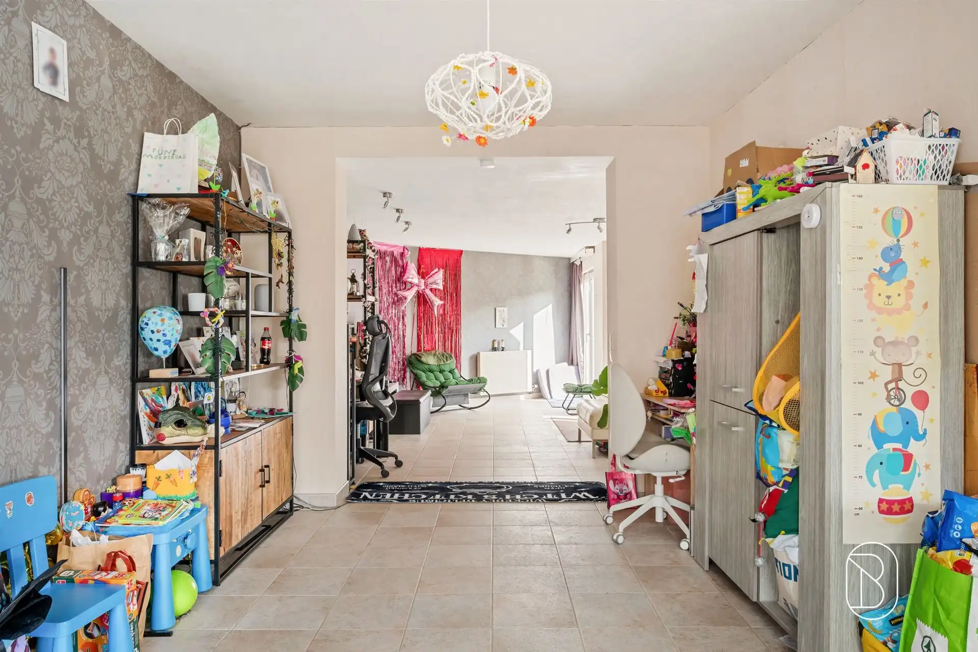 Opbrengsteigendom met 2 appartementen en 2 garages foto 18