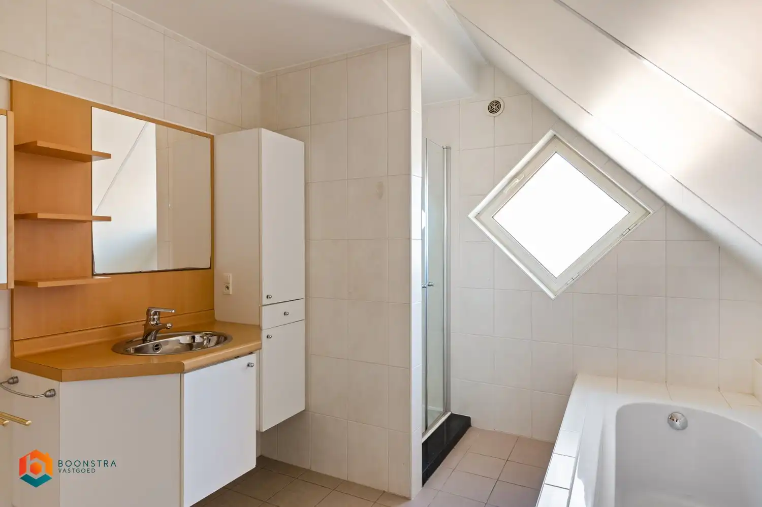 Dakappartement met prachtig, ruim terras foto 16