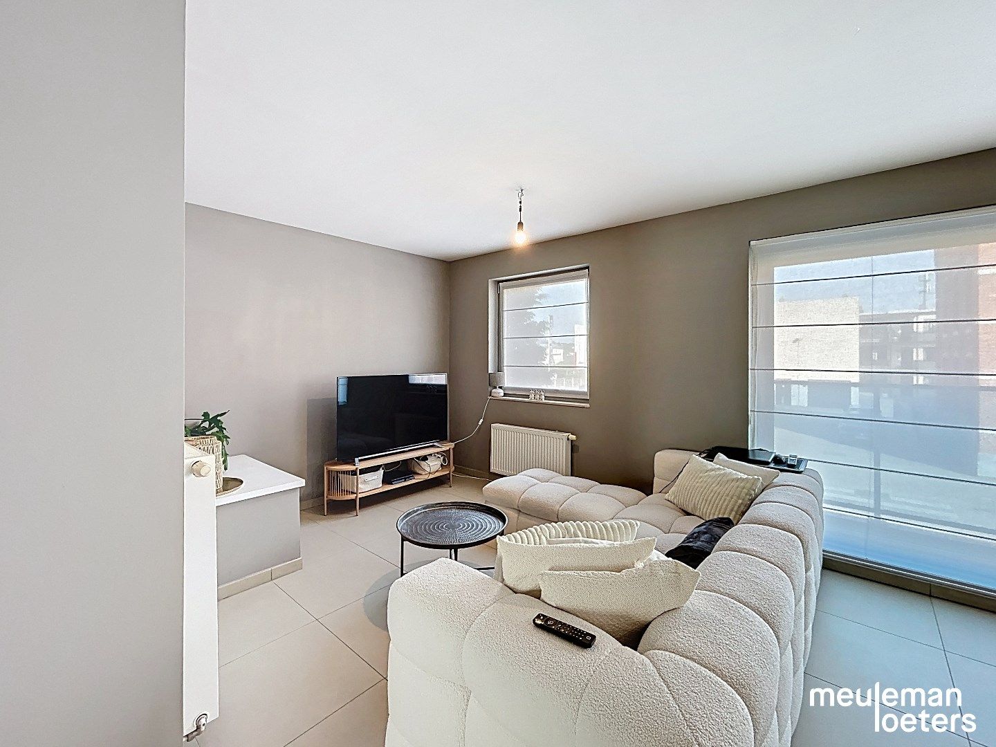 Ruim appartement met drie slaapkamers foto 5
