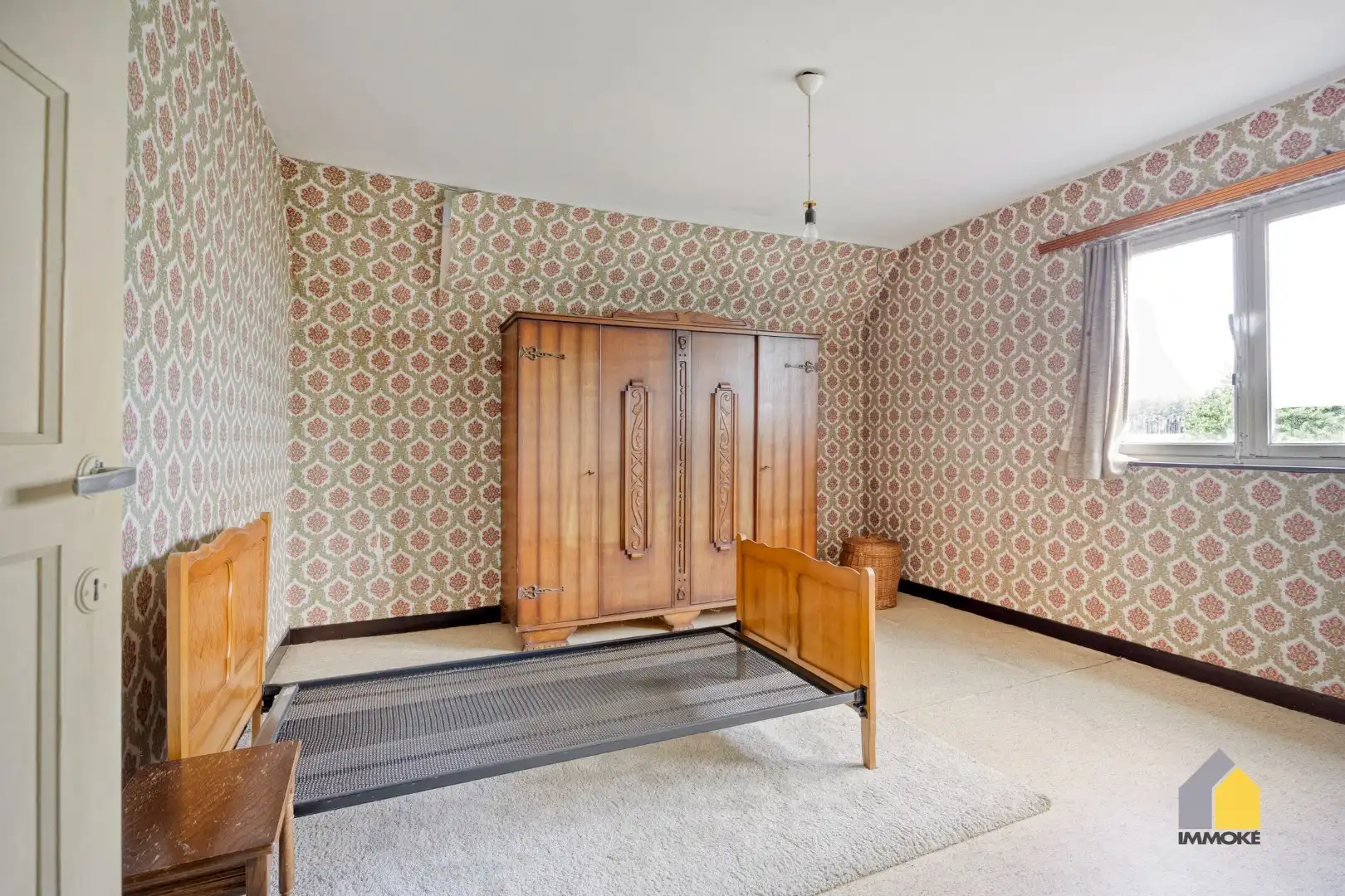 Te renoveren woning met 3 slpks op een perceel van 6 a 44 ca. foto 19