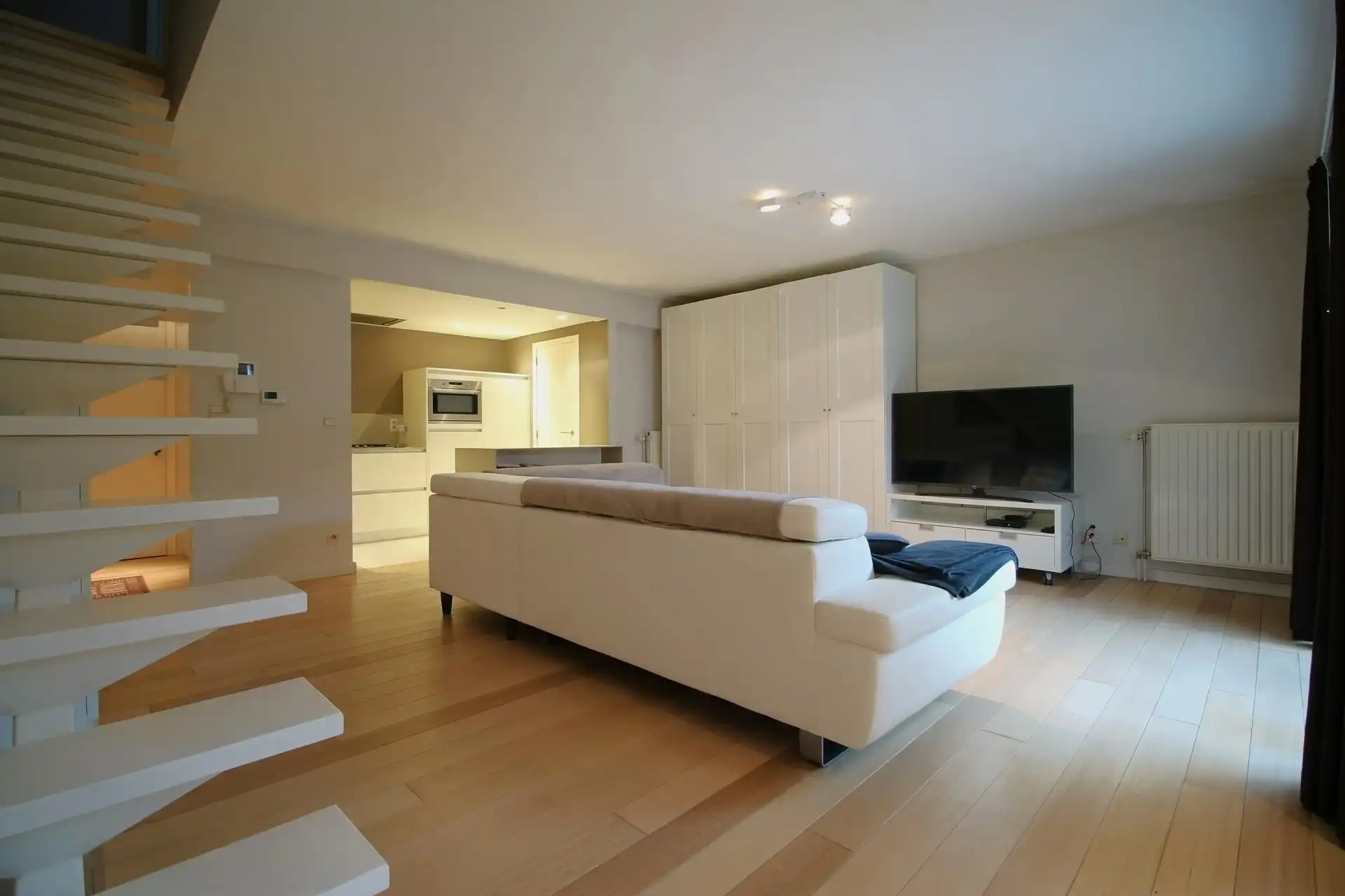 Mooi GV appartement  met terras & parking foto 13