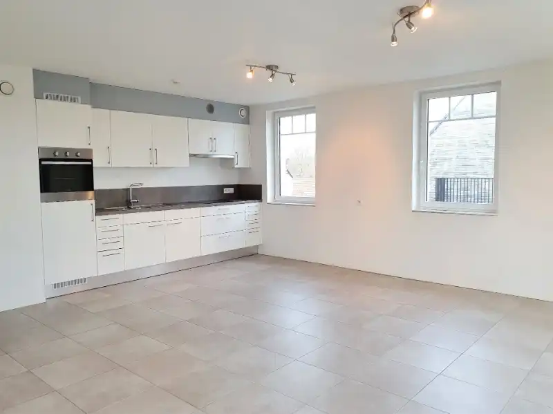 2-slaapkamer appartement te huur foto 2