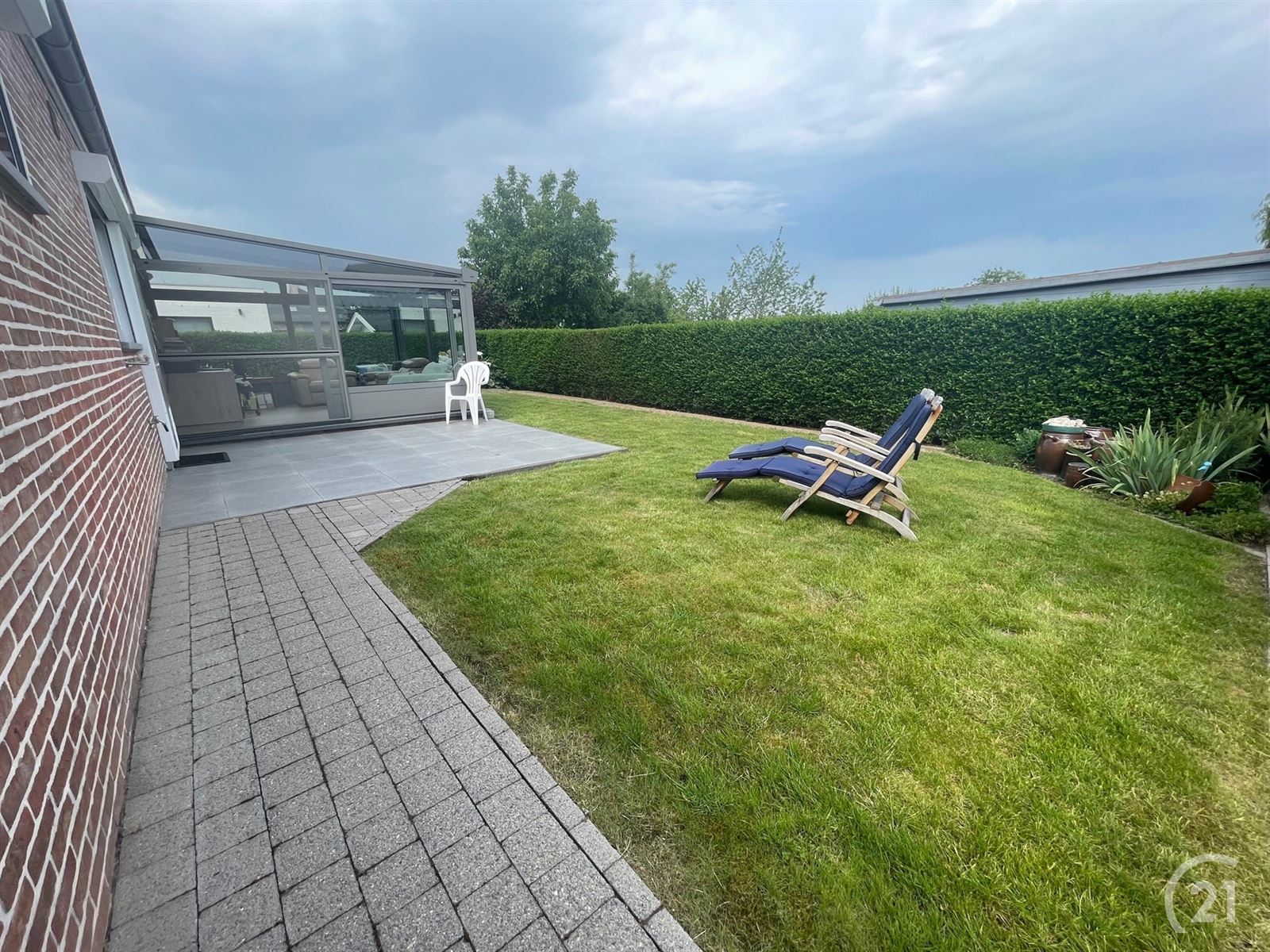 villa bungalow met tuin en garage op 5are88 foto 3