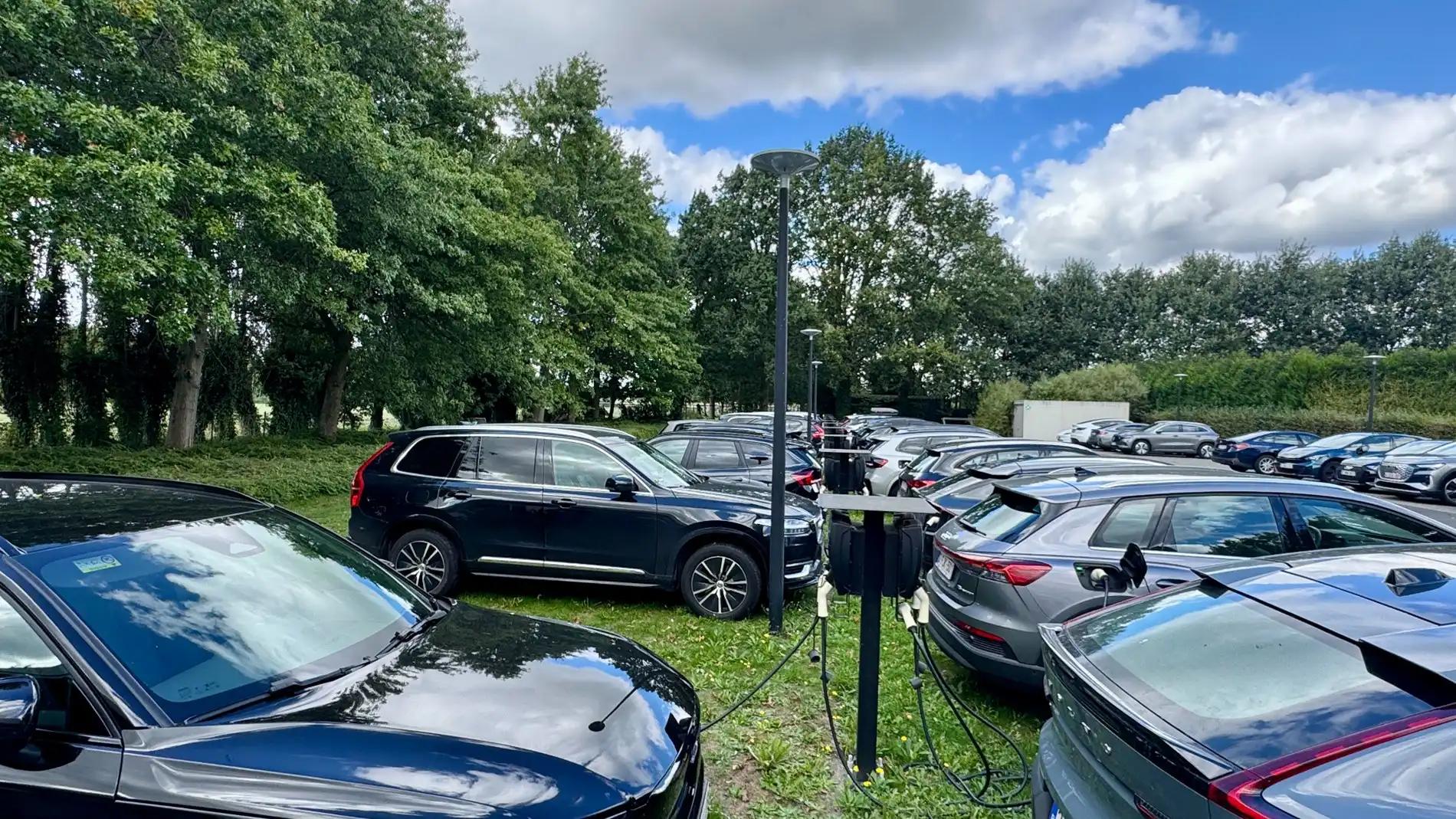 Opgefriste kantoorruimte te huur aan N70 in Lochristi foto 22
