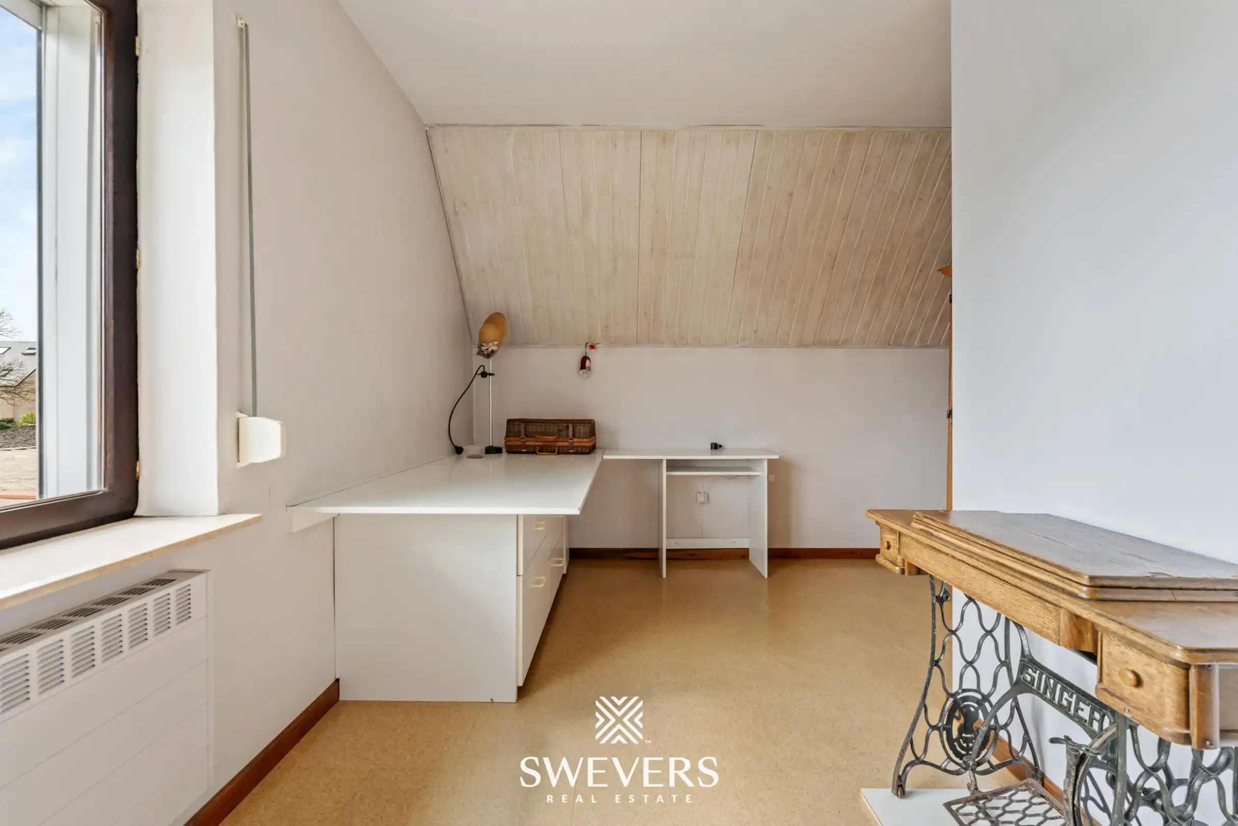 Verrassend ruime woning tot 5 à 6 slaapkamers in het centrum van Zonhoven foto 16