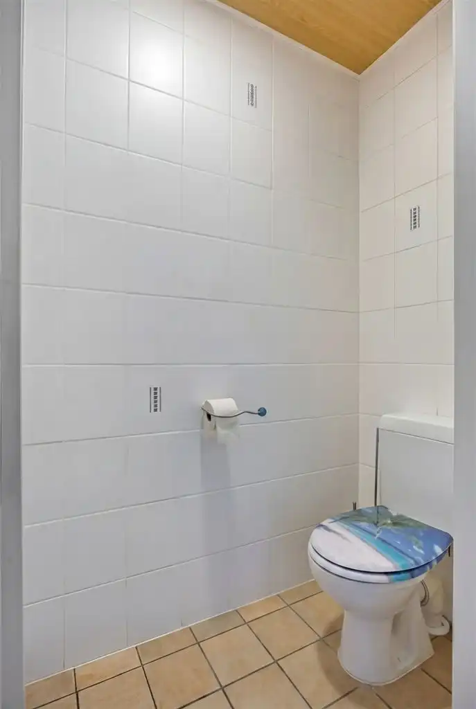 Toffe, vrijstaande split-level woning met 4 slaapkamers, inpandige garage, prachtig aangelegde tuin en zonnepanelen, rustig gelegen in het landelijke Ophoven.  foto 17