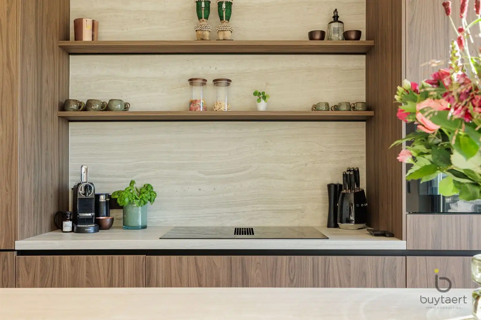 LUXUEUZE PENTHOUSE MET 2 SLAAPKAMERS EN ZUIDTERRAS IN HARTJE SCHILDE! foto 8