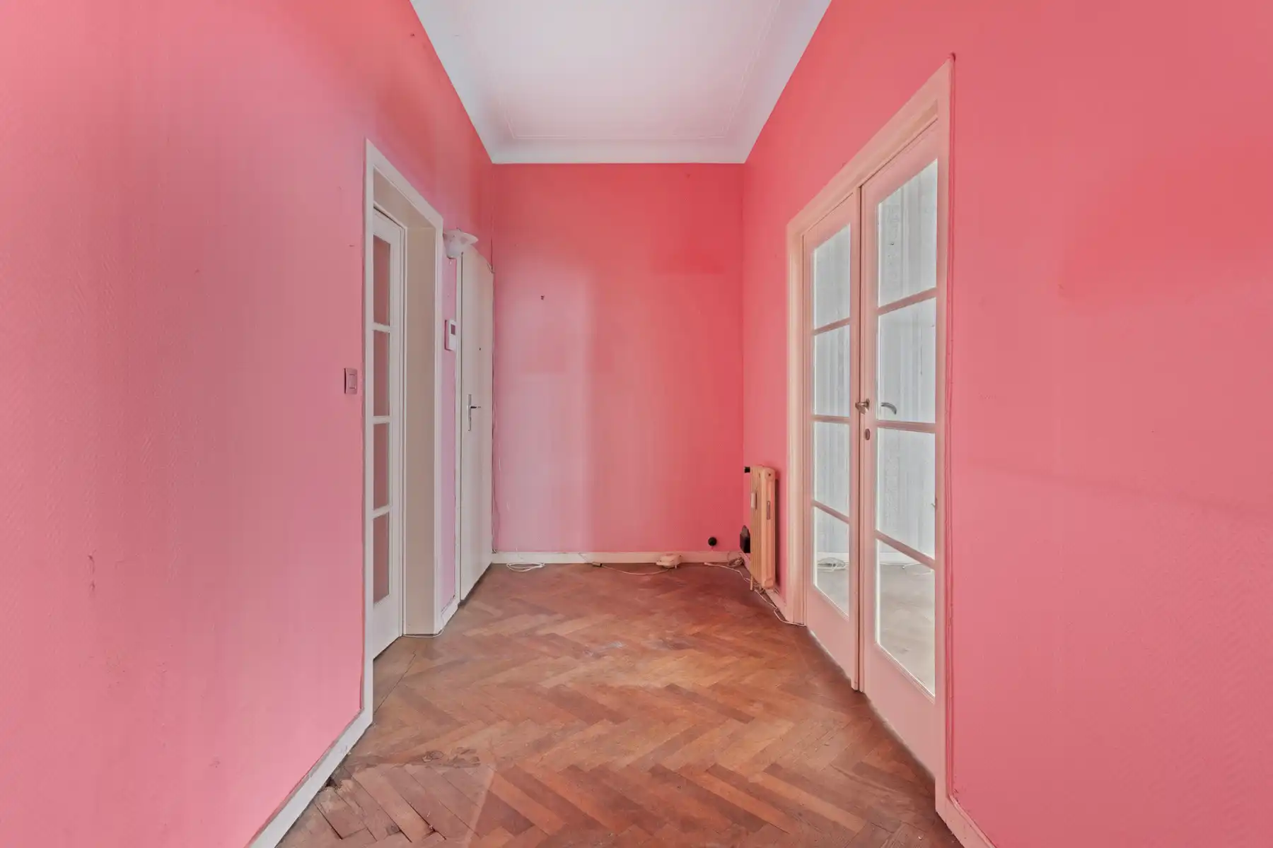 Stijlvol appartement met 1 slaapkamer in de Europese wijk foto 19