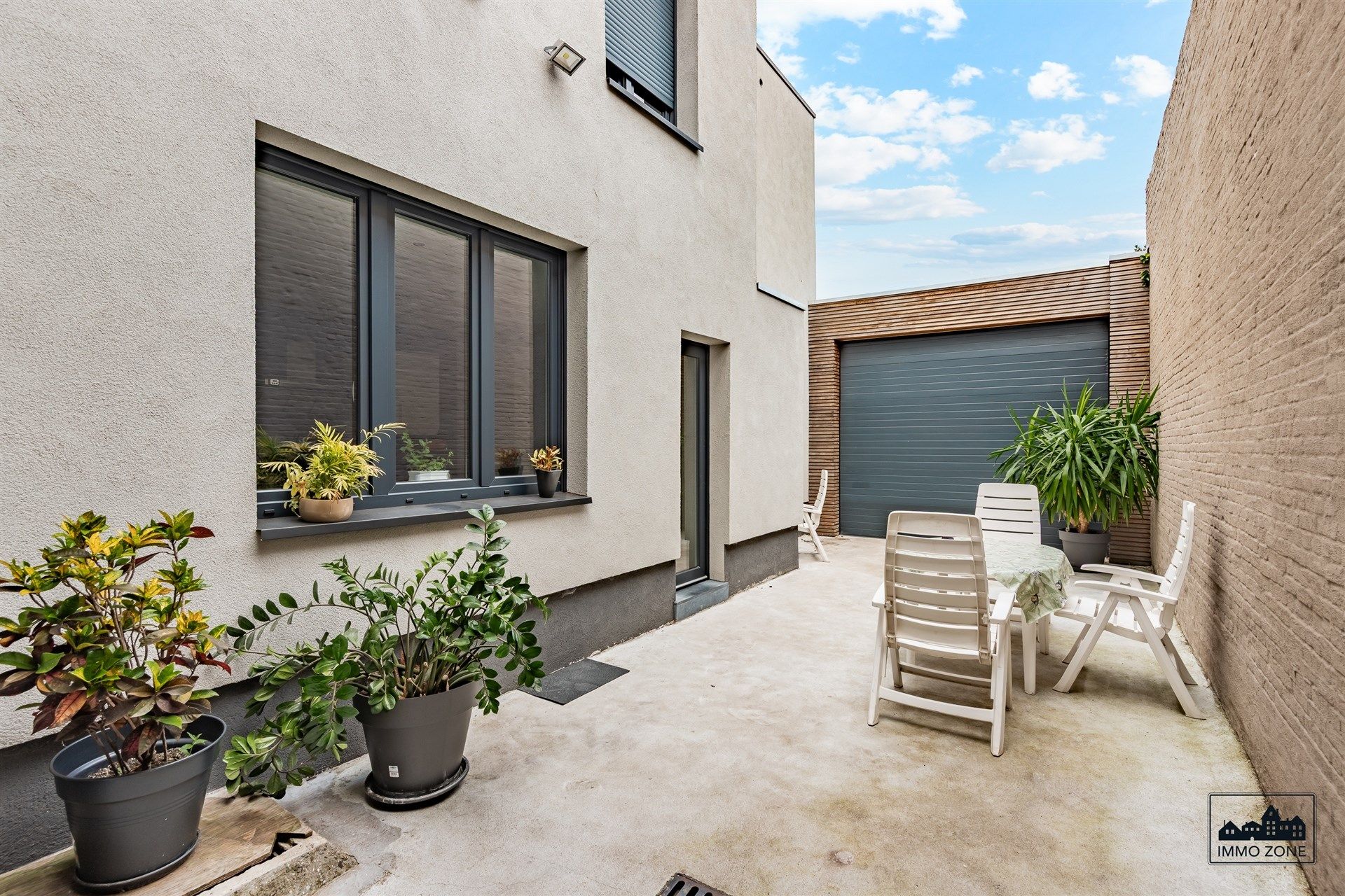 Woning met 4 slaapkamers én magazijn op toplocatie foto 7