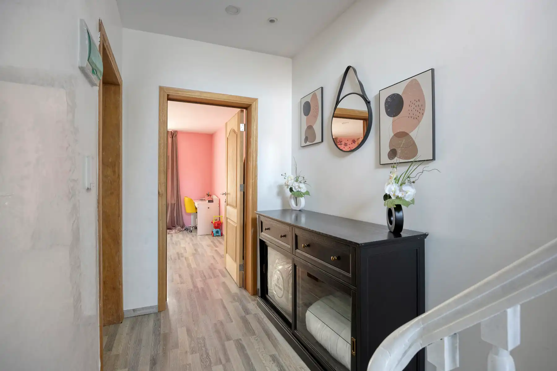 Ruim woonhuis met 4 slaapkamers in hartje Mechelen  foto 9