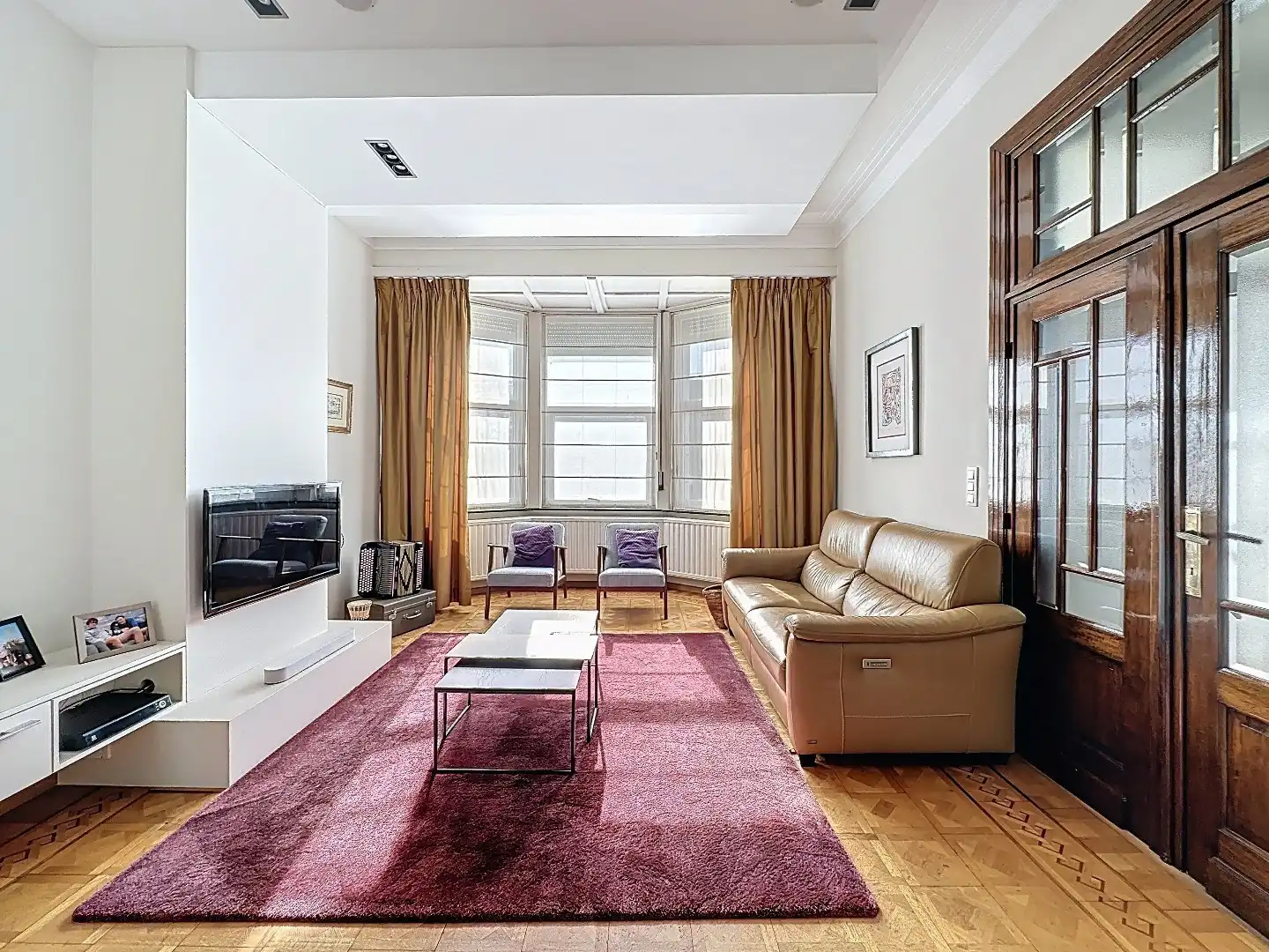 Statige stadswoning met karakter en moderne luxe in Leuven foto {{pictureIndex}}