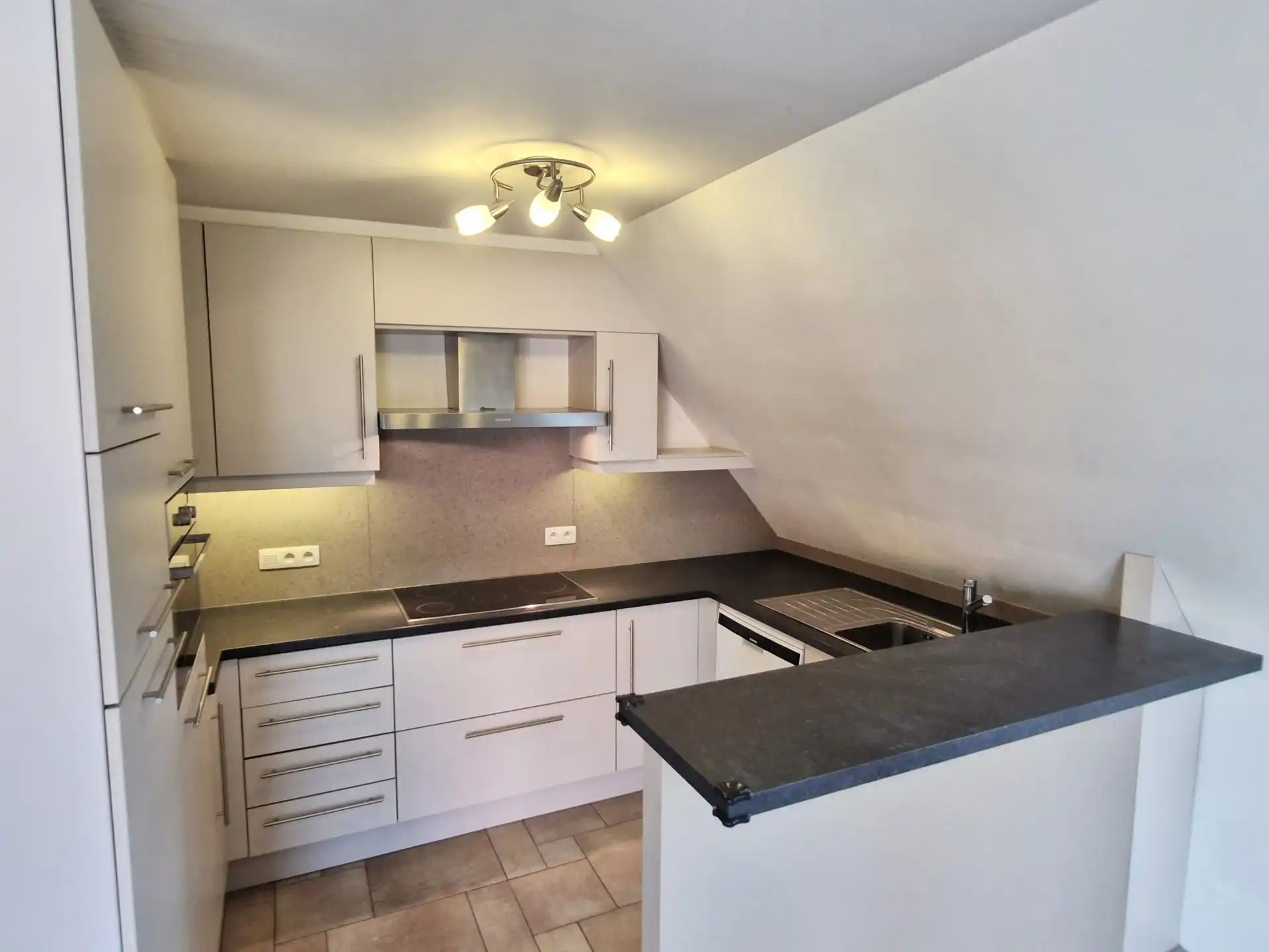 Appartement te koop foto 8