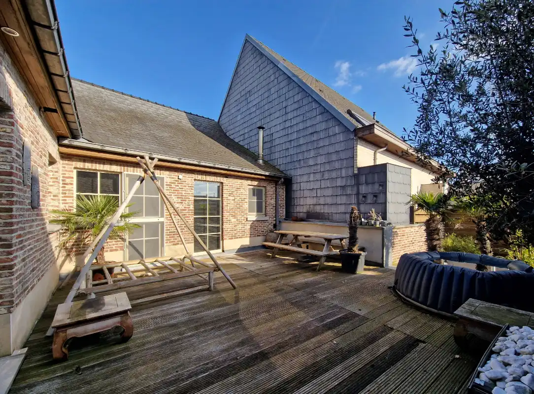 Handelspand met uitzonderlijke visibiliteit & ruim appartement – Toplocatie foto 28