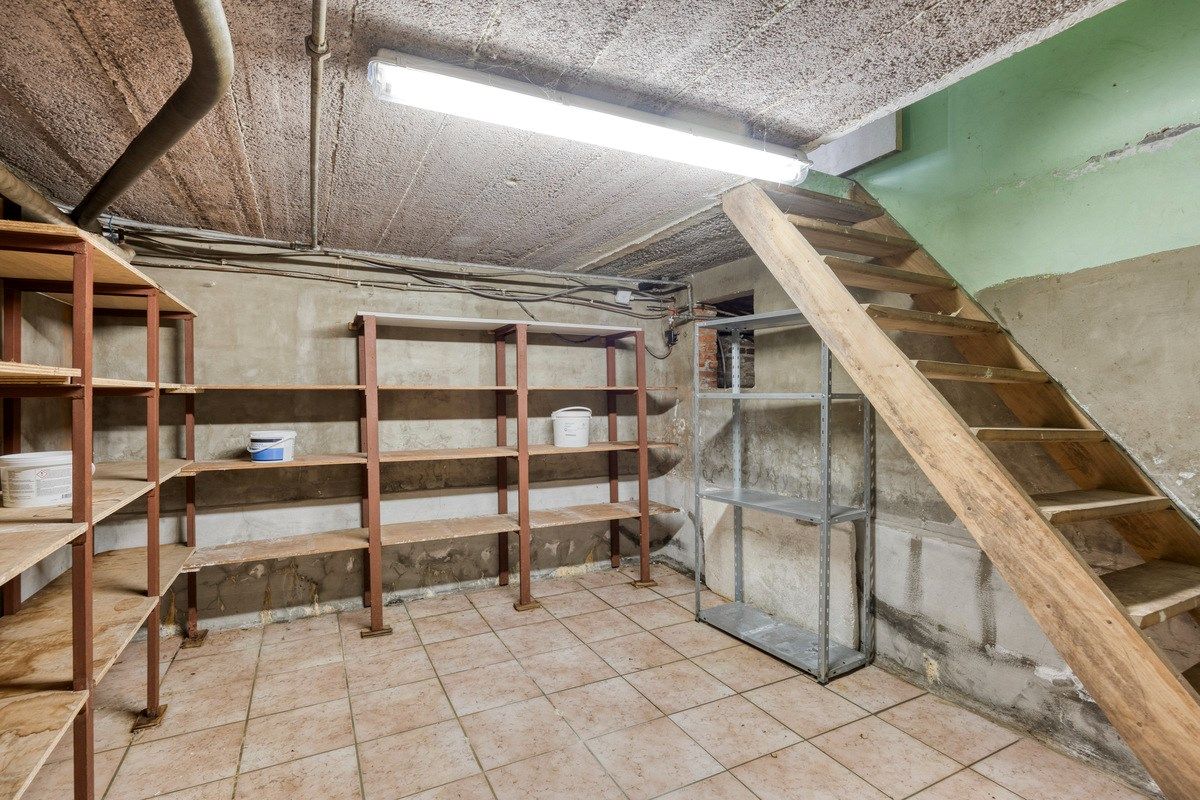 Ruim ingedeelde gelijkvloers woning met 4 slpks en bijgebouw/stal op 32 are foto 24