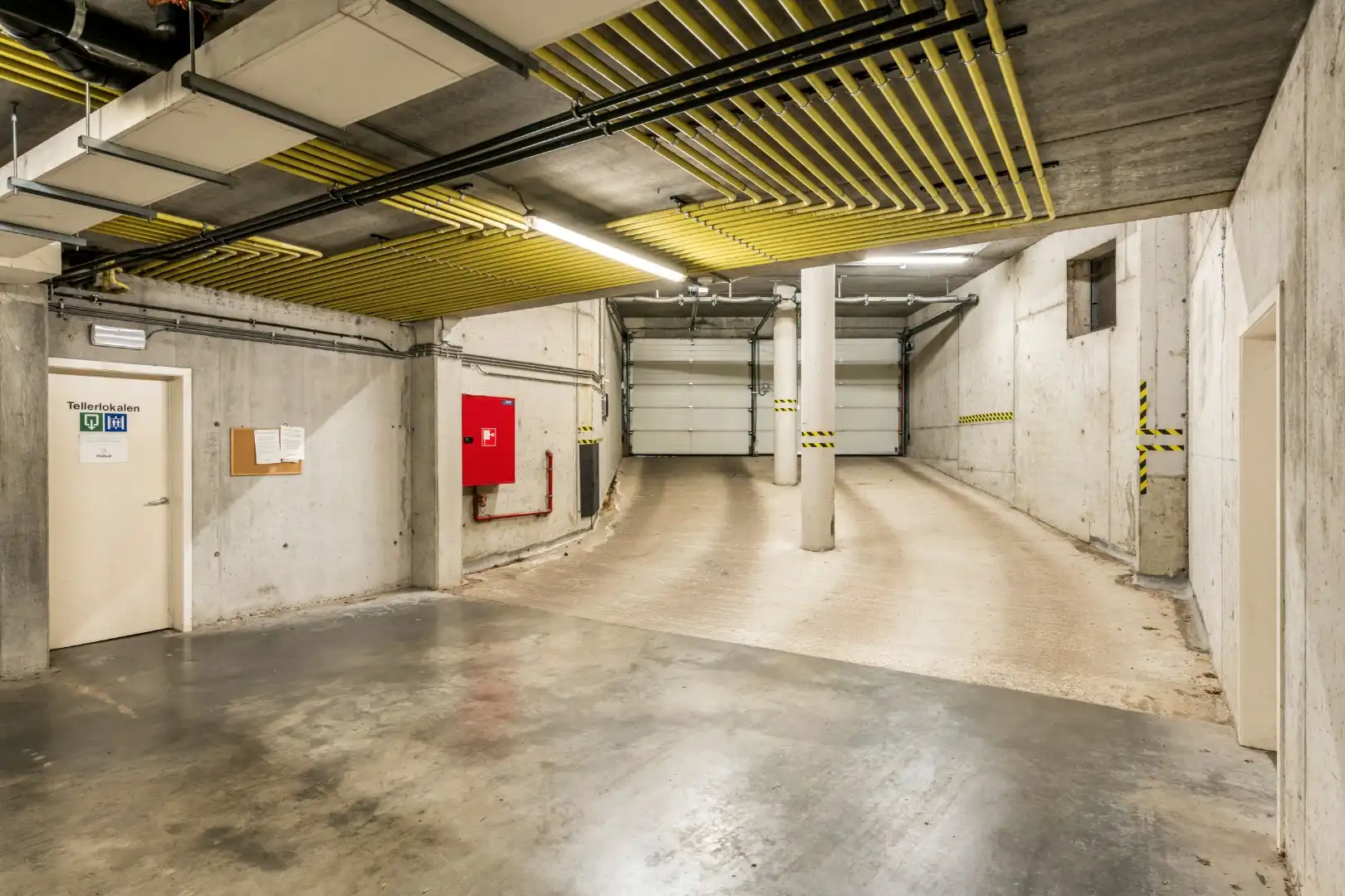 Appartement met berging, terras met prachtig uitzicht in Ieper foto 15