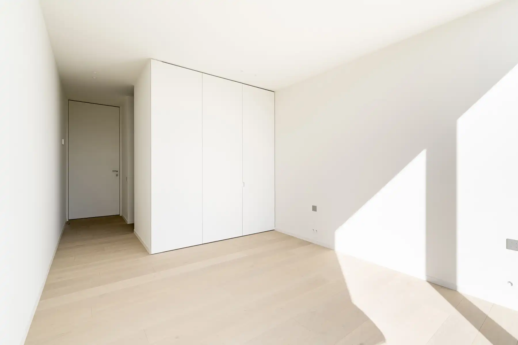 Ongemeubelde nieuwbouwvilla van Govaert & Vanhoutte in Knokke-Heist foto 17