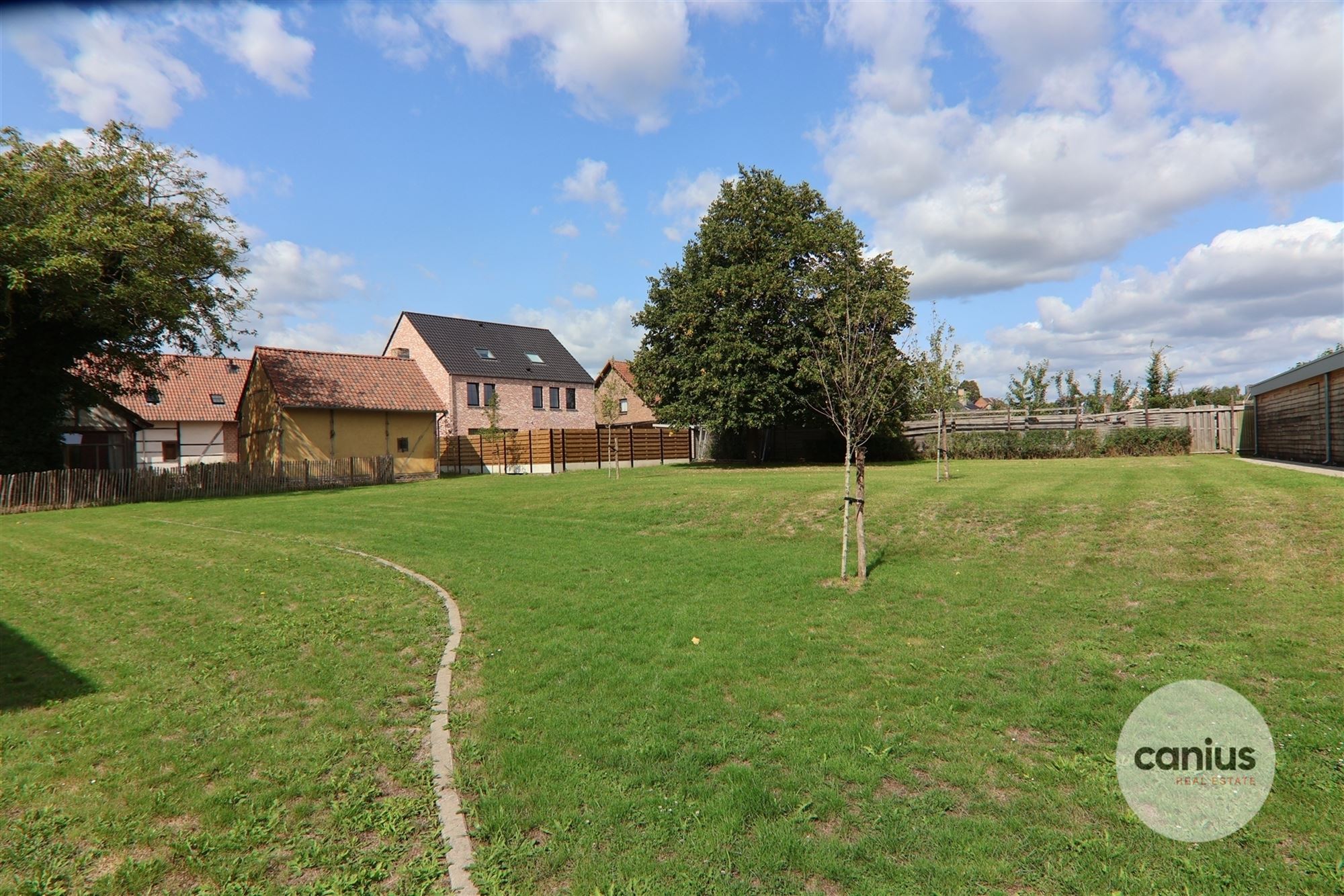 LANDELIJKE HOB MET 3 SLKS foto 16