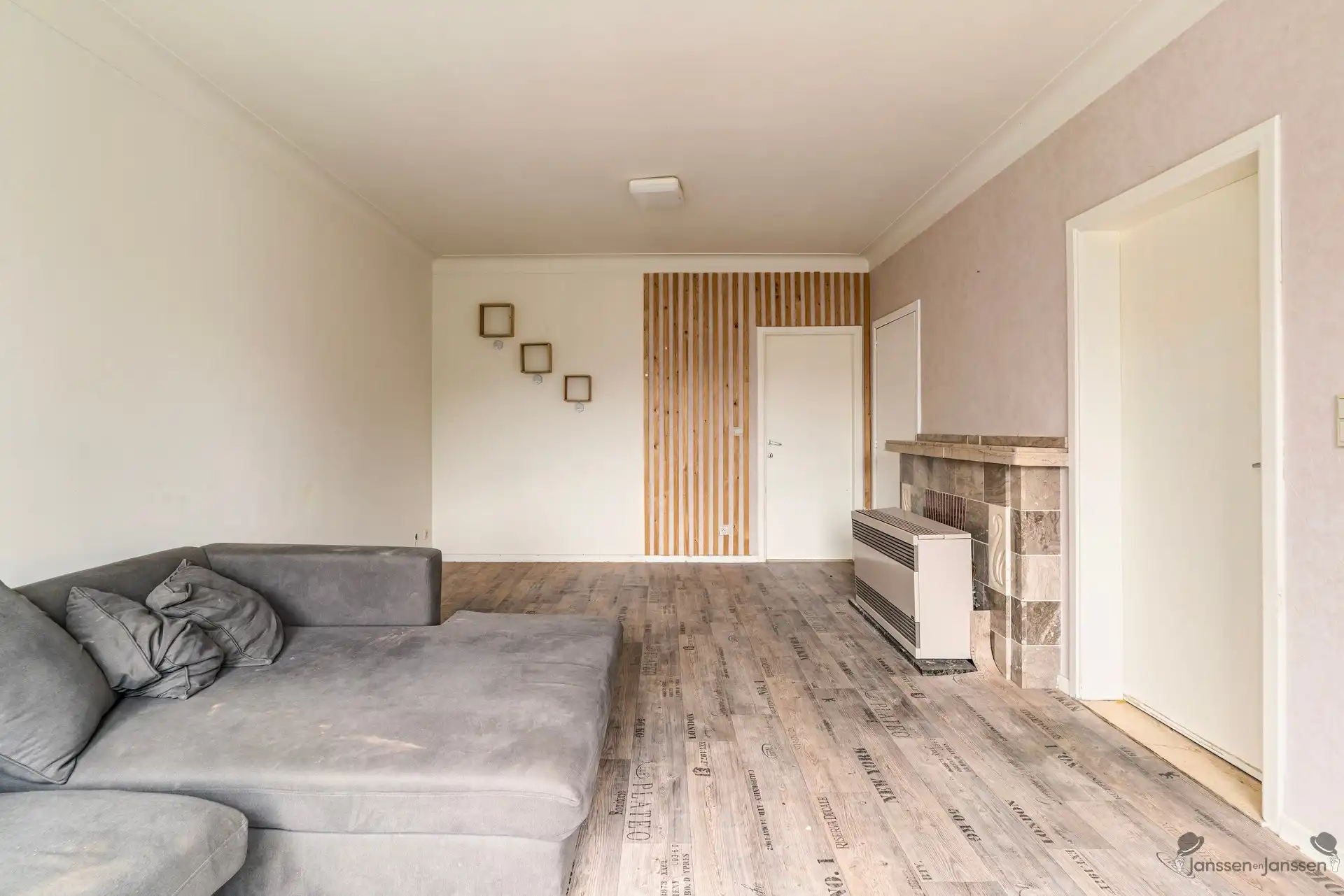 Te renoveren investeringsproject met 2 vergunde woonentiteiten en veel potentieel in Schoten! foto 12